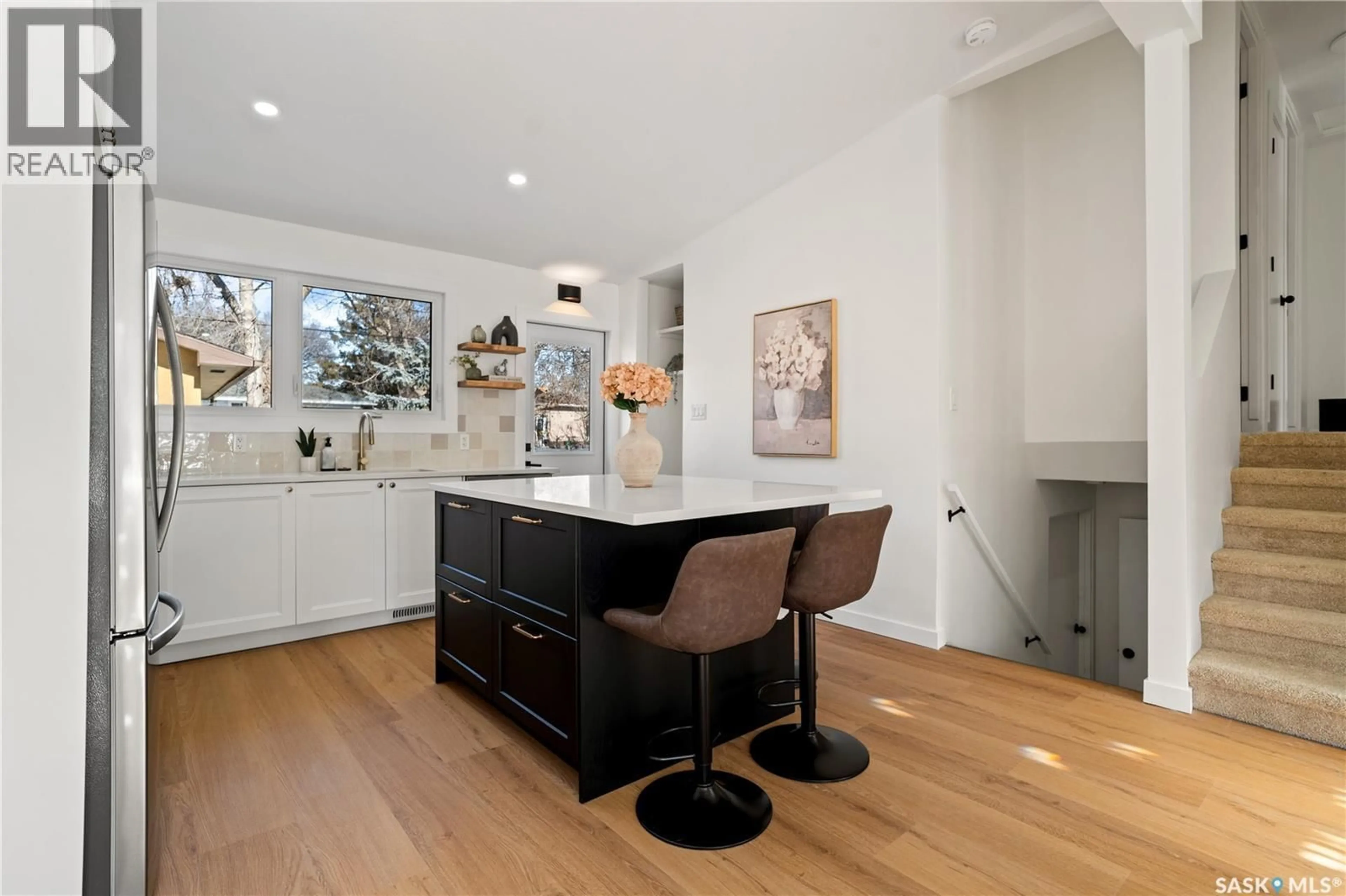 Open concept kitchen, unknown for 2832 GRANT ROAD, Regina Saskatchewan S4S5G2