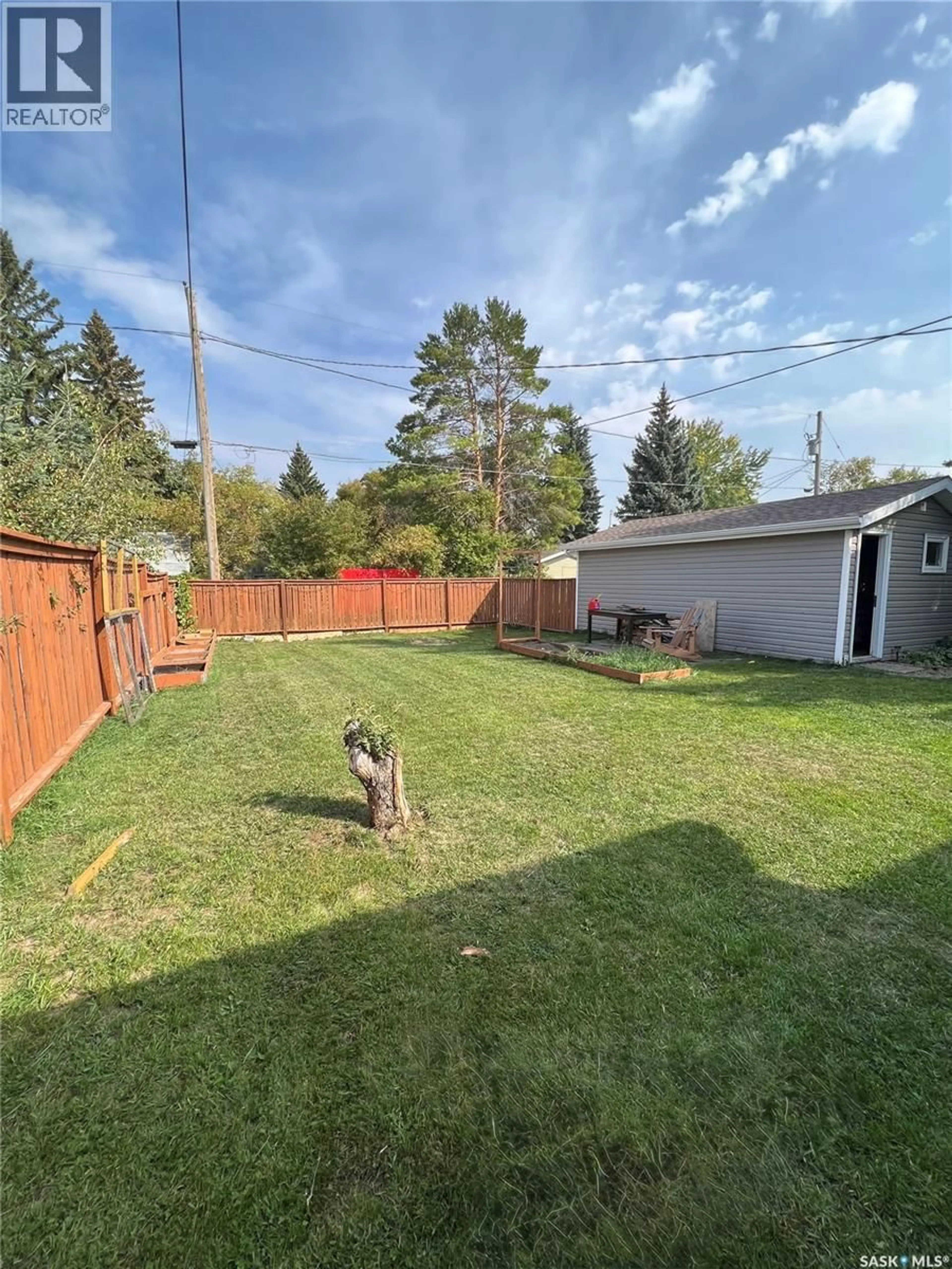 A pic from outside/outdoor area/front of a property/back of a property/a pic from drone, street for 809 LALONDE STREET, Whitewood Saskatchewan S0G5C0