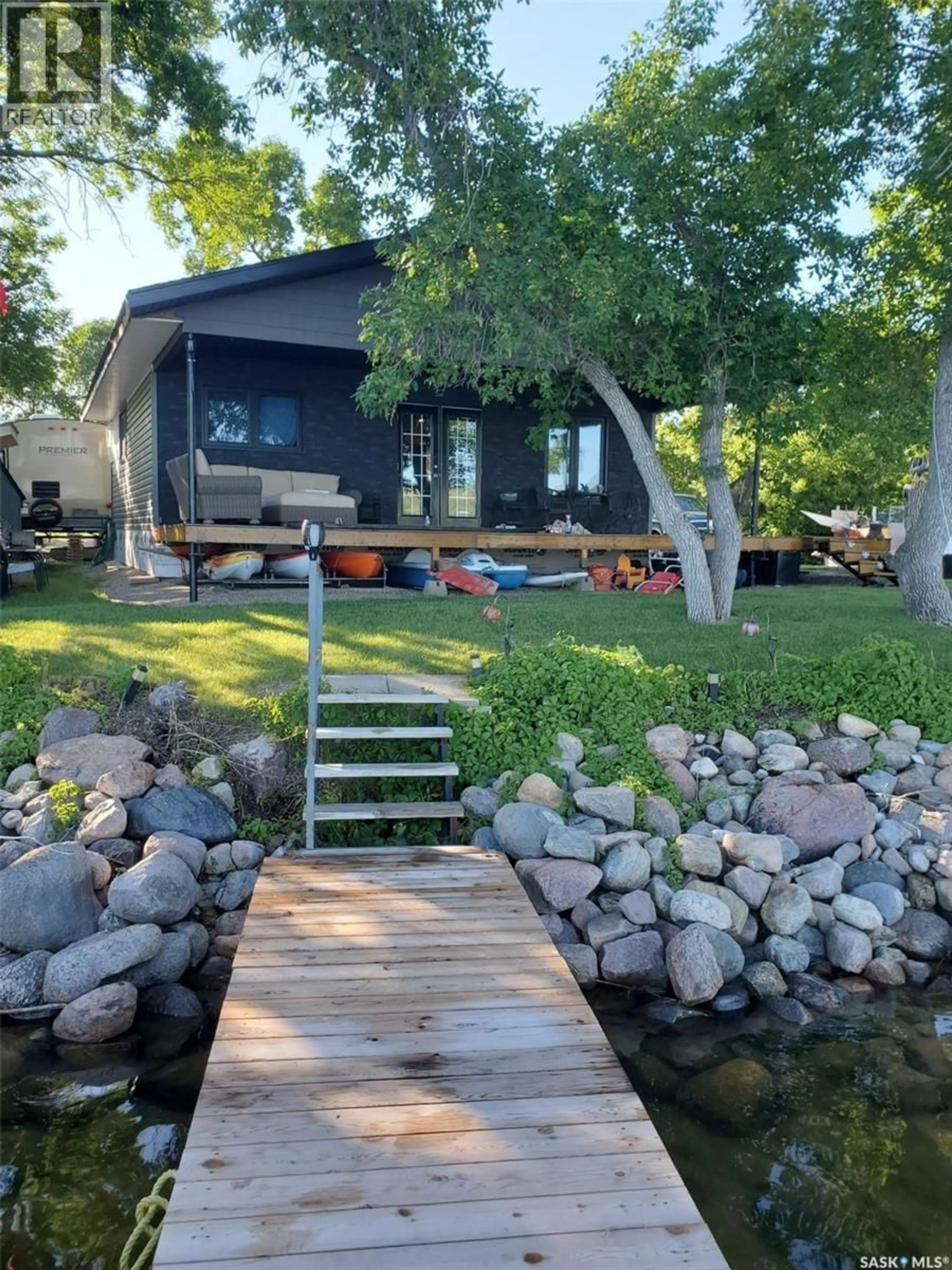 Shed for 122 1ST STREET, Crooked Lake Saskatchewan S0G2B0