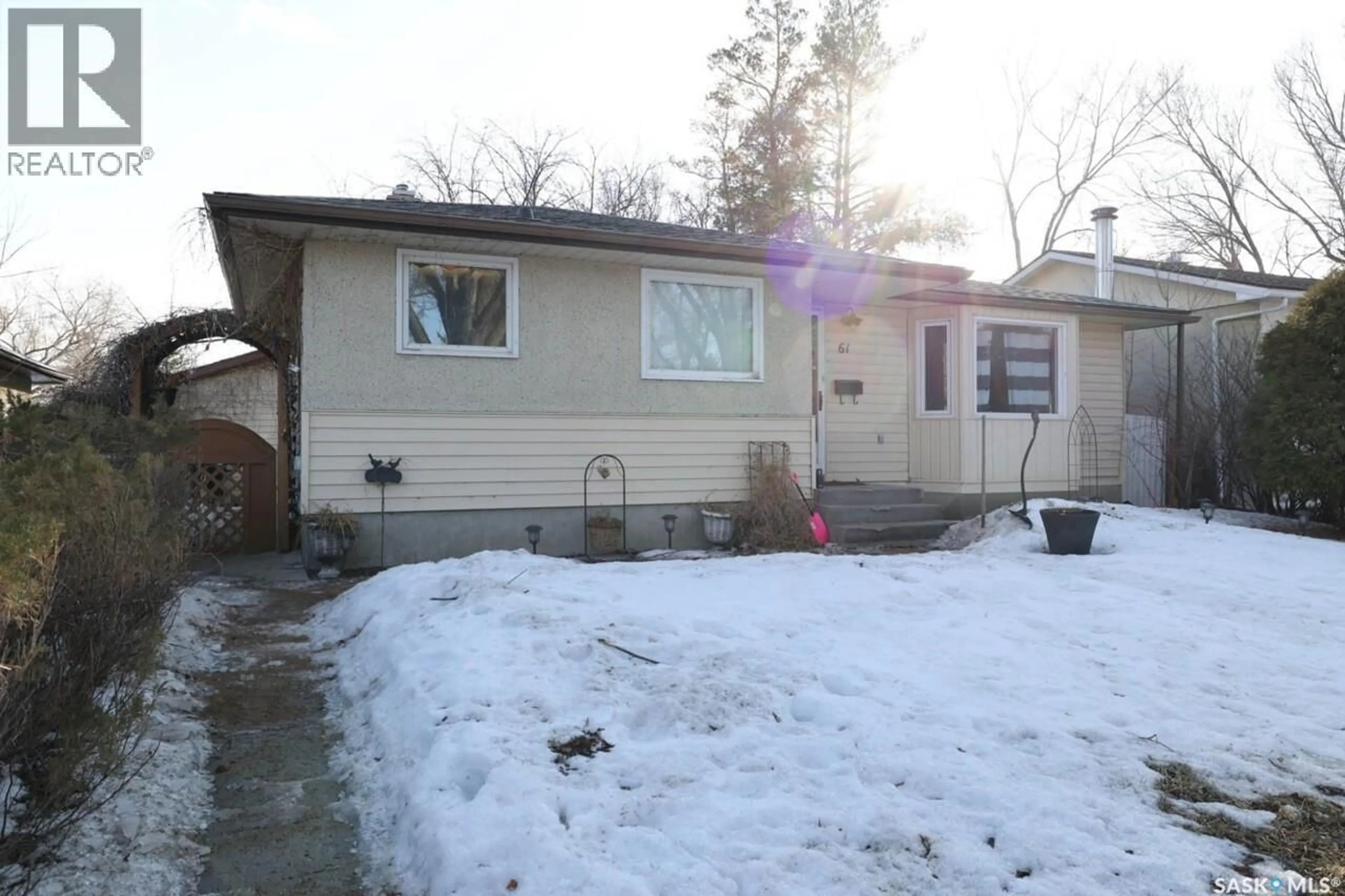 Unknown for 61 BANNISTER AVENUE, Regina Saskatchewan S4R5K8