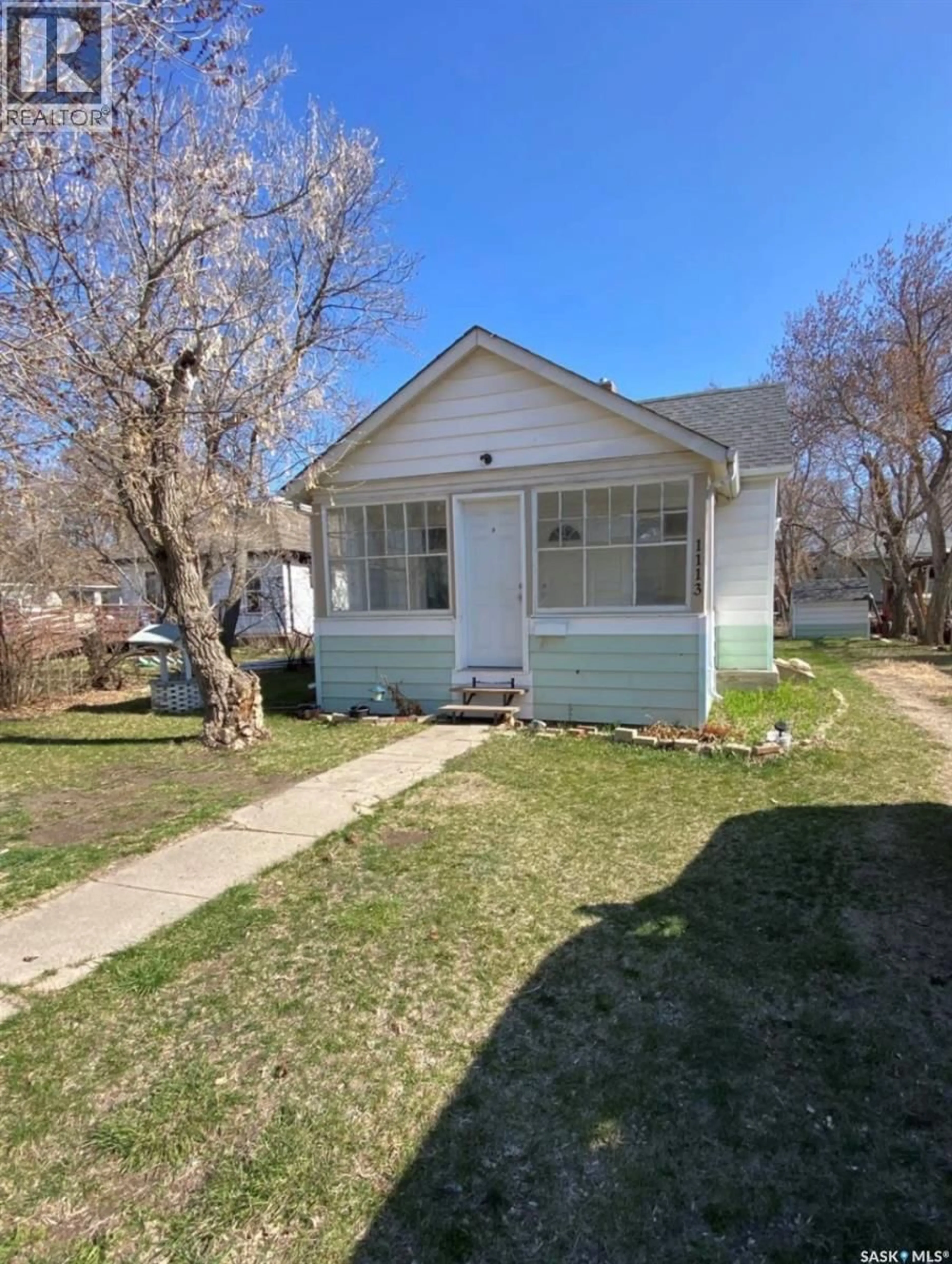 Unknown for 1113 VALLEY STREET, Estevan Saskatchewan S4A0E3