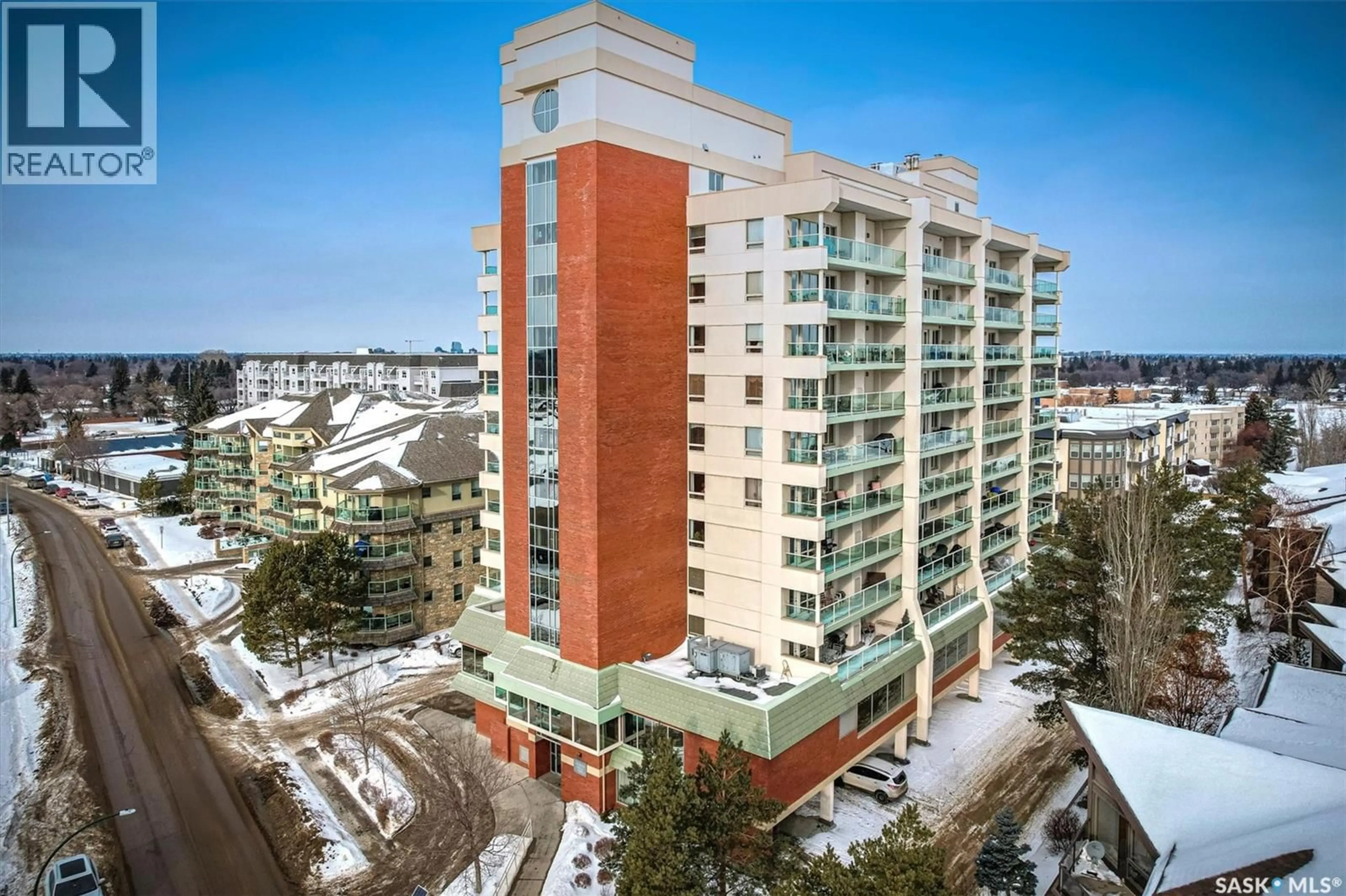 A pic from outside/outdoor area/front of a property/back of a property/a pic from drone, city buildings view from balcony for 305 - 2221 ADELAIDE STREET, Saskatoon Saskatchewan S7J5L9