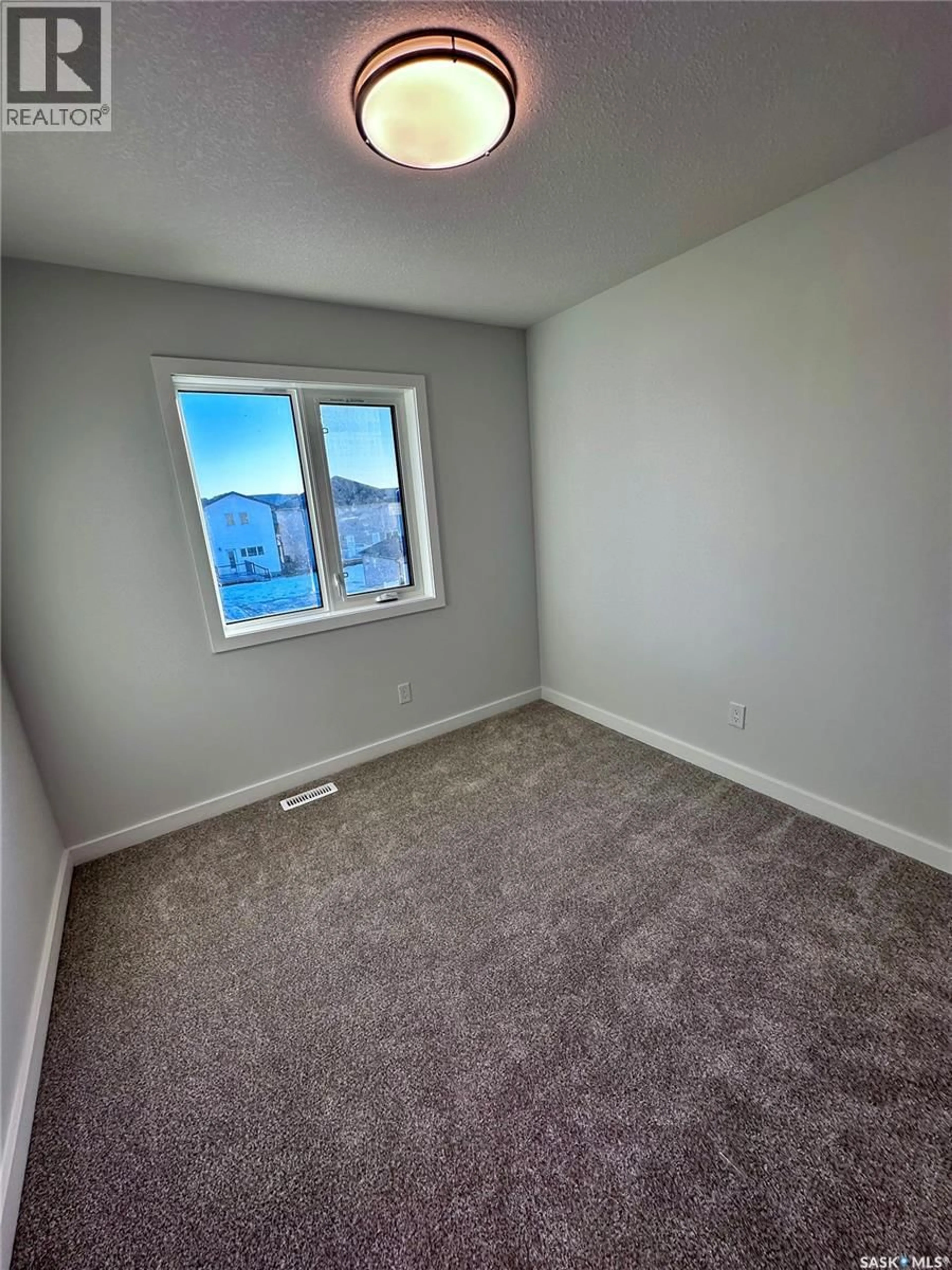 A pic of a room for 5457 BUCKINGHAM DRIVE, Regina Saskatchewan S4V4B5