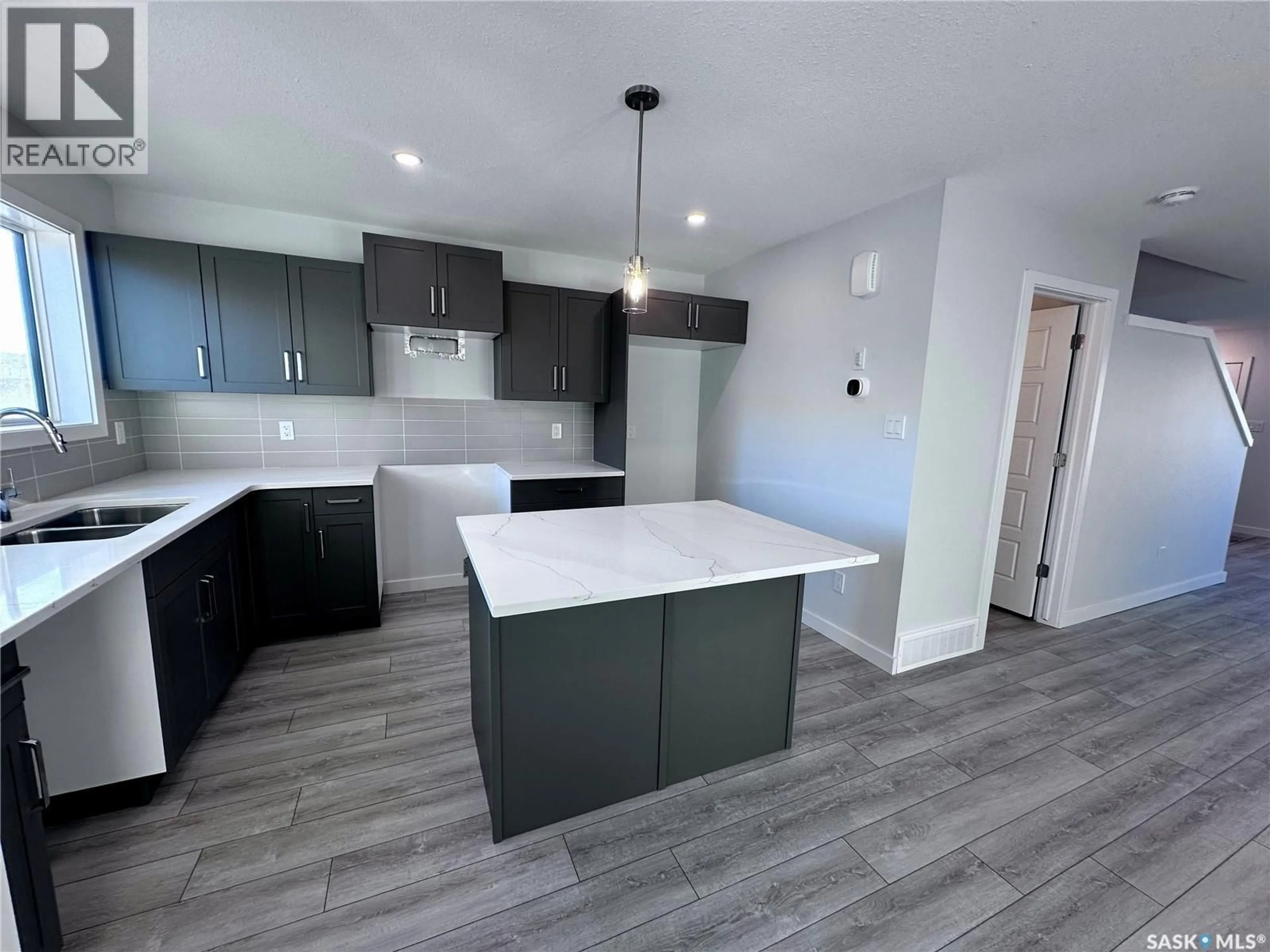 Open concept kitchen, unknown for 5449 BUCKINGHAM DRIVE, Regina Saskatchewan S4V4B5