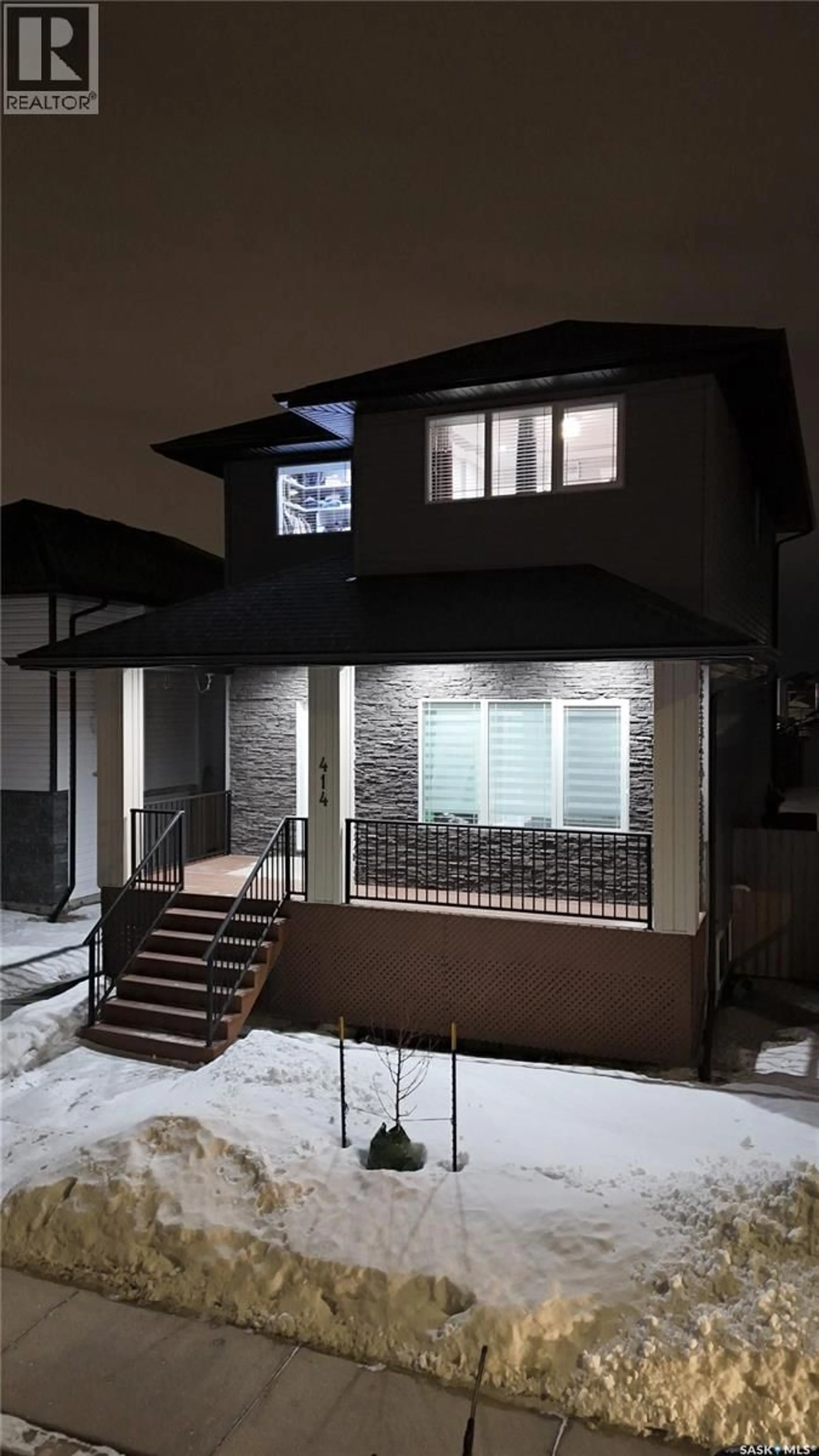 Unknown for 414 ELLS WAY, Saskatoon Saskatchewan S7L6K6
