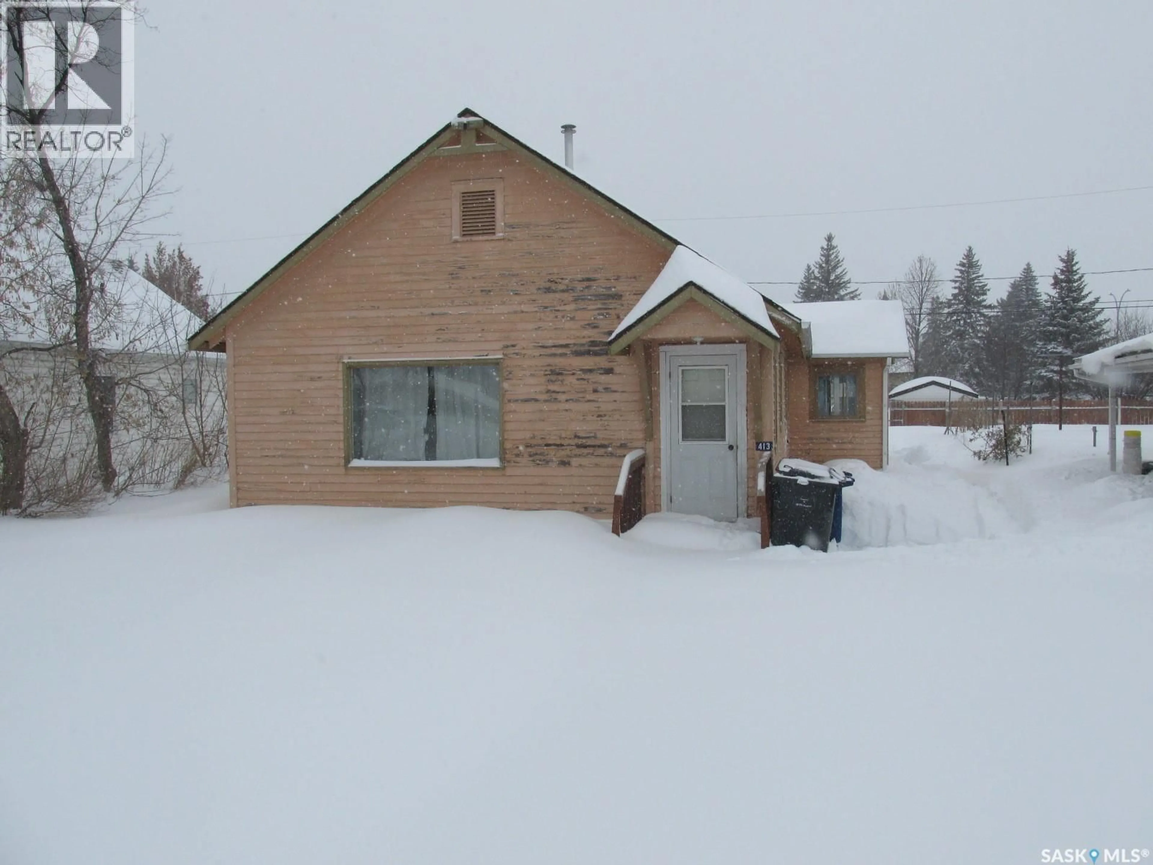 Unknown for 413 1ST STREET, Nipawin Saskatchewan S0E1E0