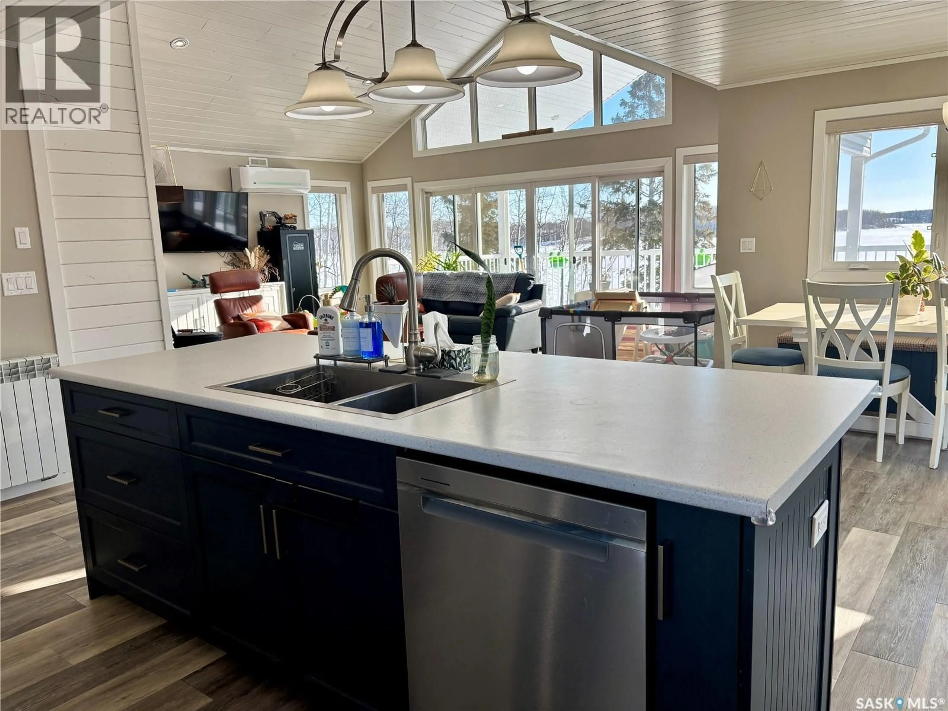 Open concept kitchen, unknown for 14 CRESCENT BAY ROAD, Canwood Rm No. 494 Saskatchewan S0J0K0