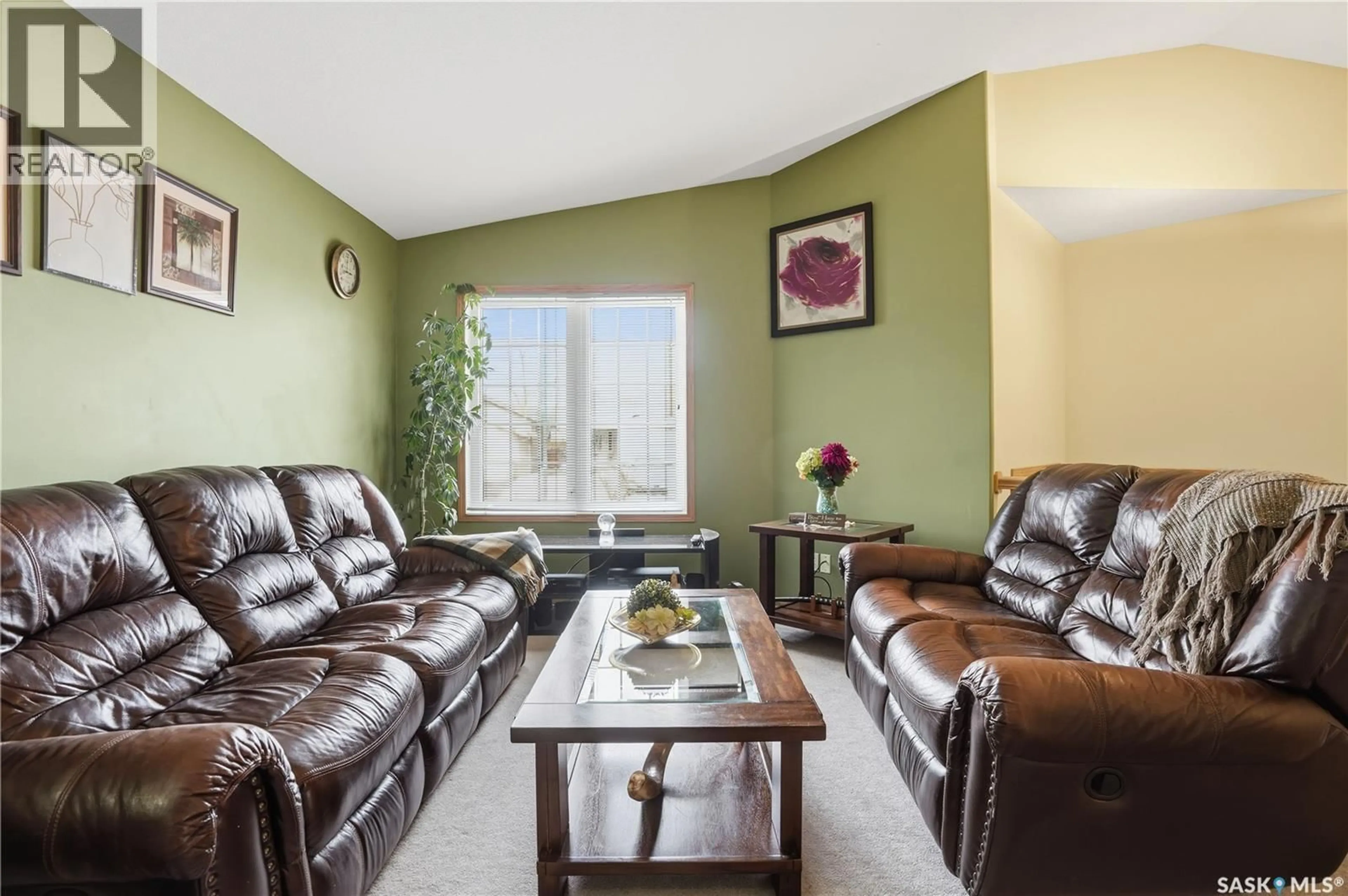 Living room with furniture, unknown for 1258 DEGELMAN DRIVE, Regina Saskatchewan S4N7N3