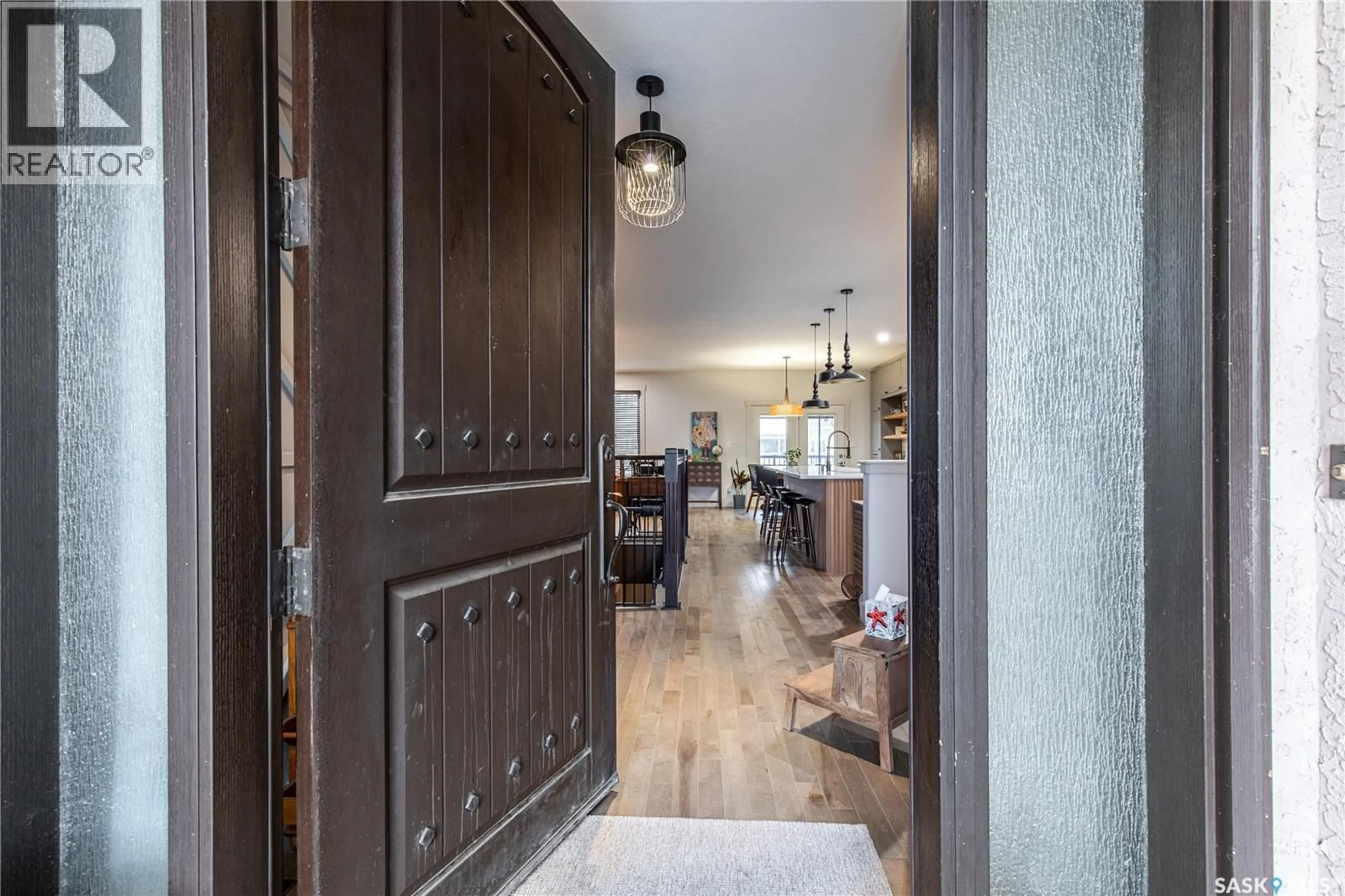 Indoor entryway for 271 BLUE SAGE DRIVE, Moose Jaw Saskatchewan S6J1N5