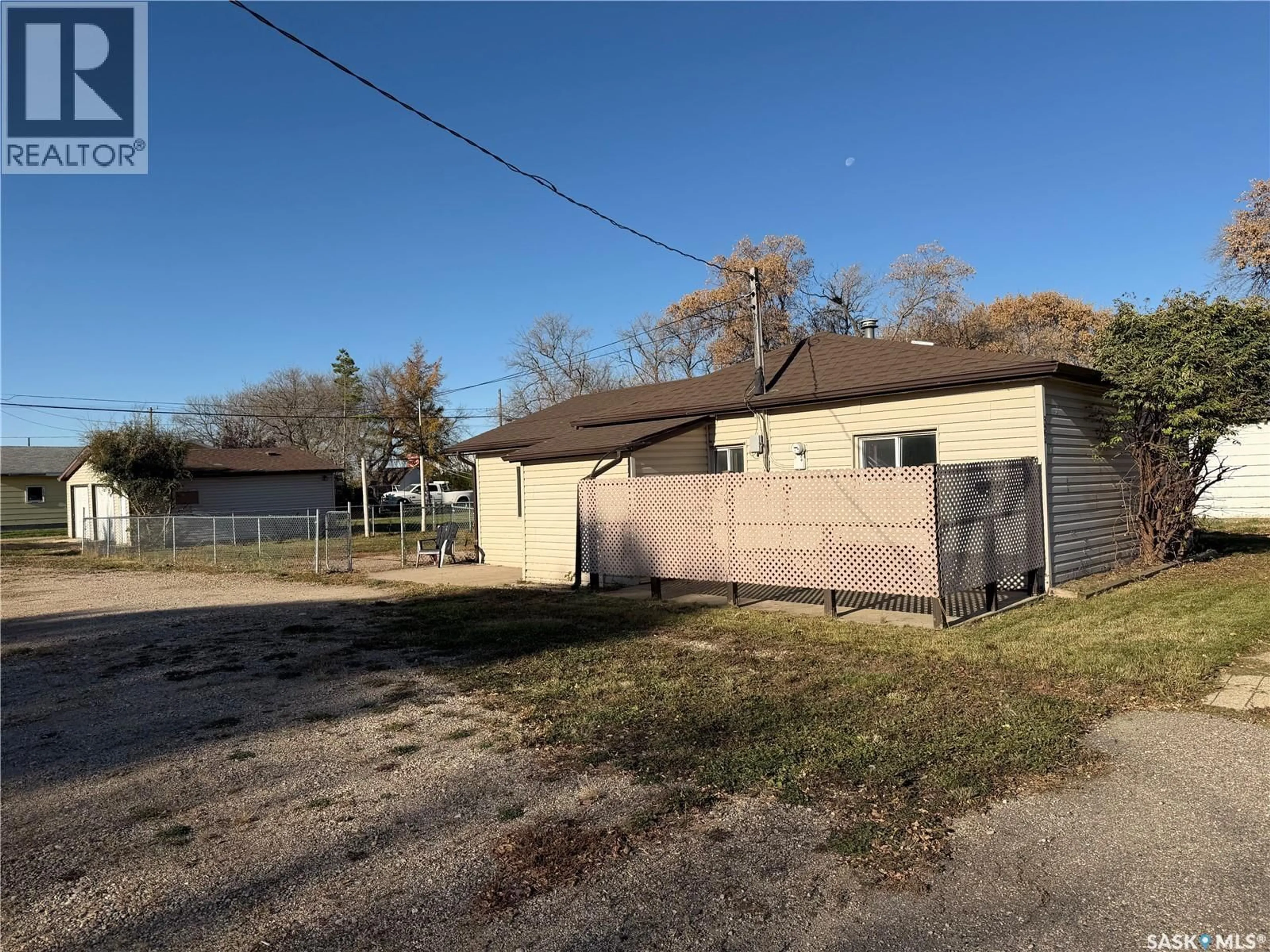 A pic from outside/outdoor area/front of a property/back of a property/a pic from drone, street for 322 2ND AVENUE, Young Saskatchewan S0K4Y0