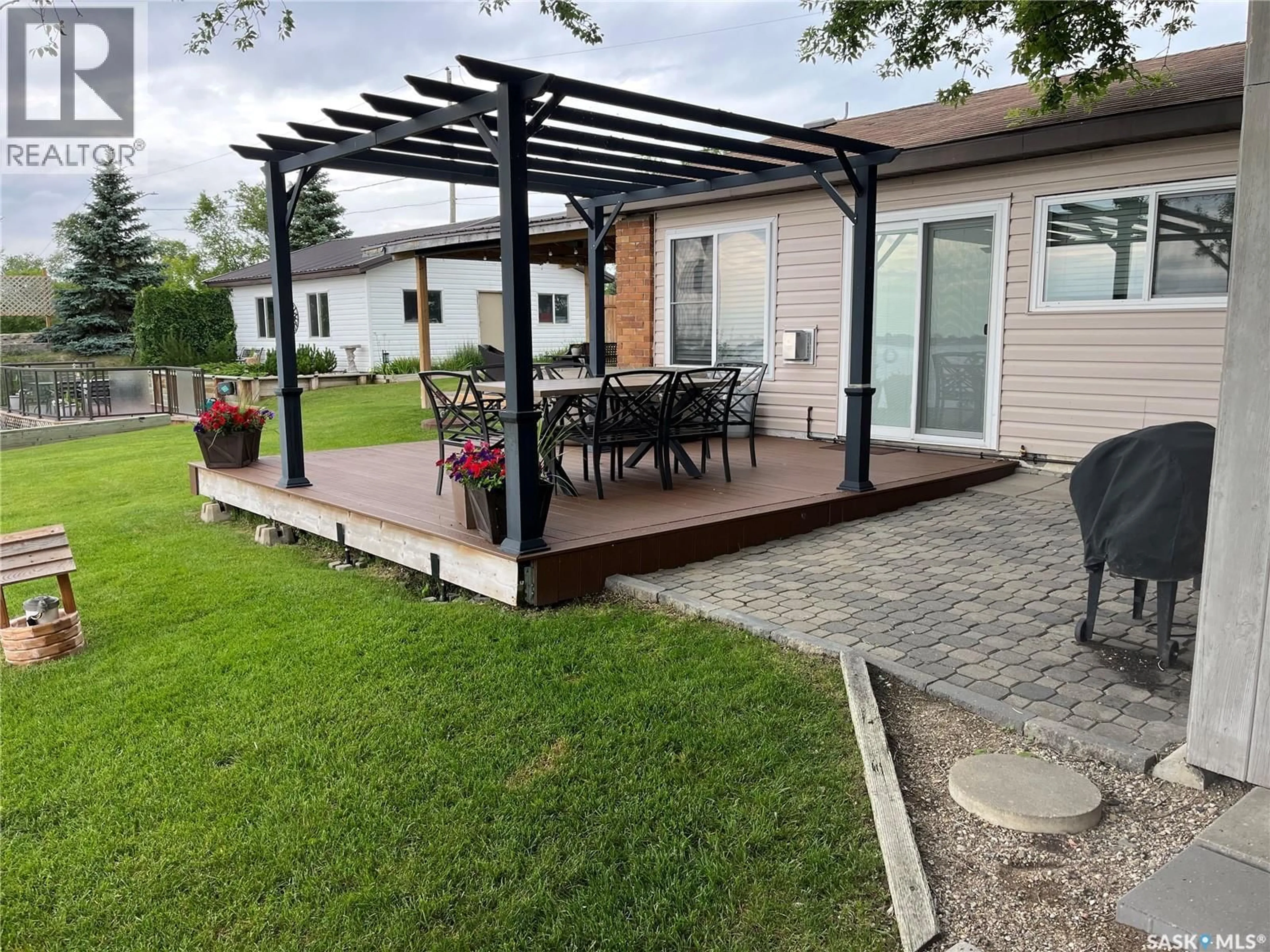 Patio, street for 538 LAST MOUNTAIN ROAD, Mckillop Rm No. 220 Saskatchewan S0G4L0