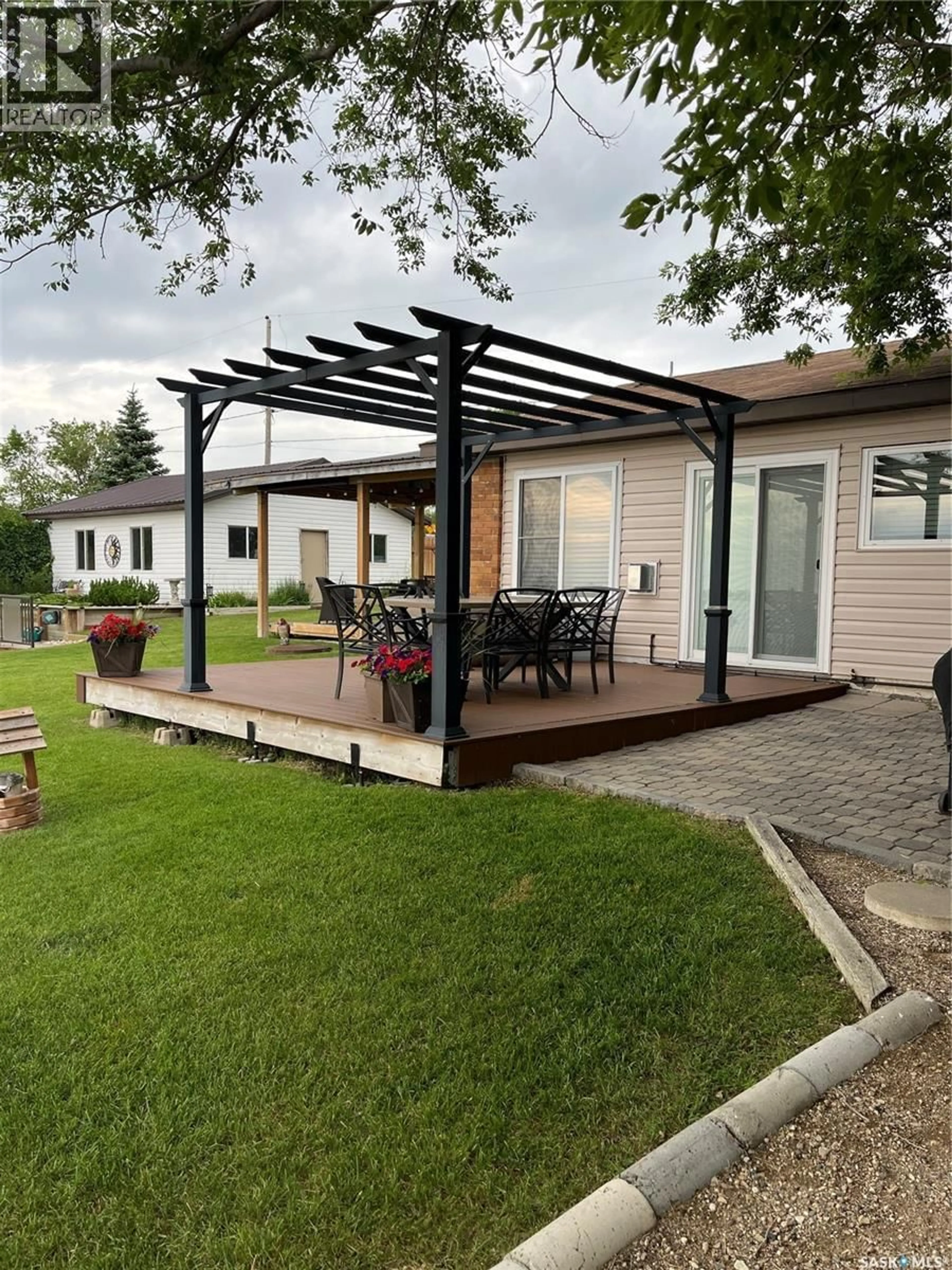 Patio, street for 538 LAST MOUNTAIN ROAD, Mckillop Rm No. 220 Saskatchewan S0G4L0