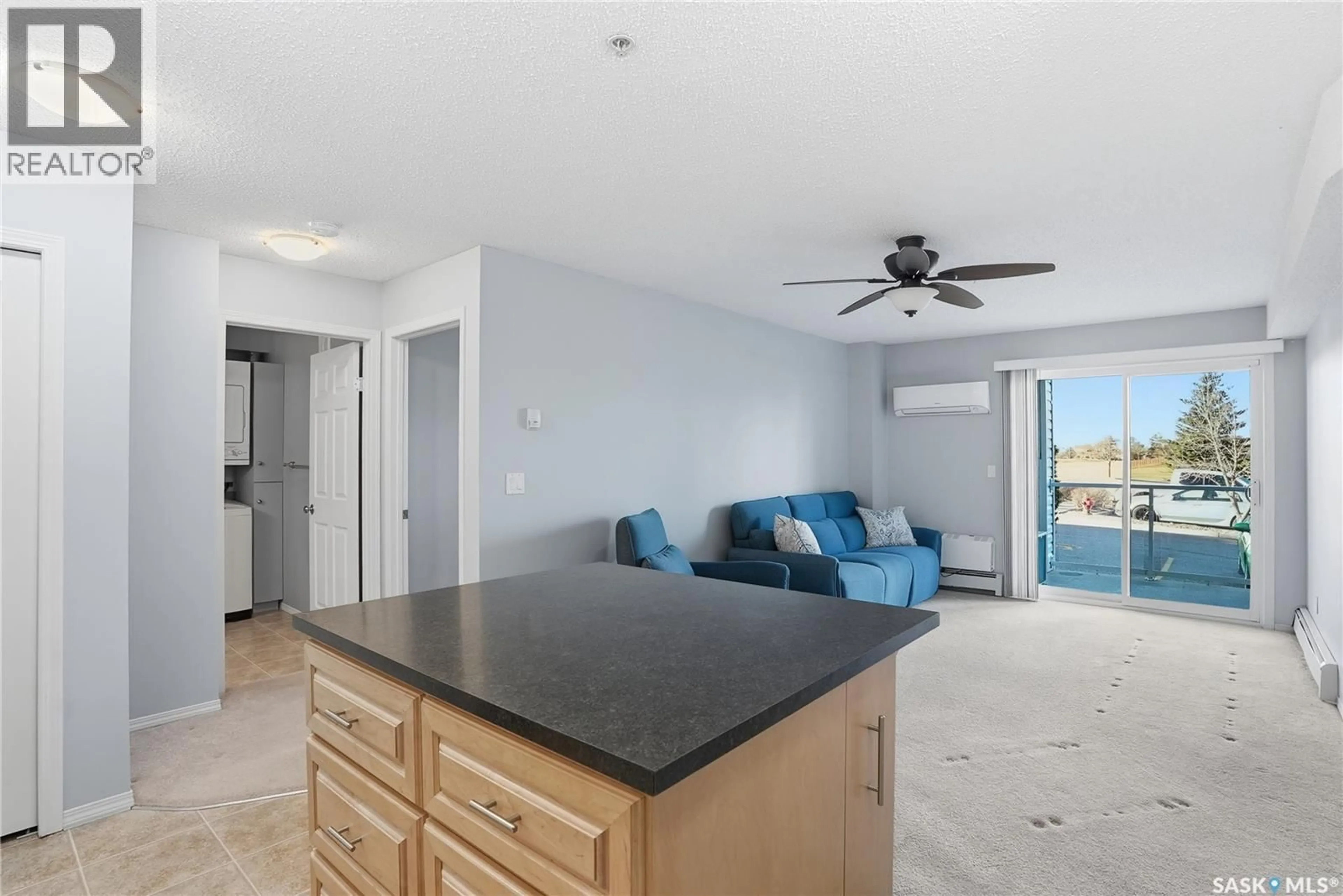 Open concept kitchen, unknown for 303 - 107 LOWE ROAD, Saskatoon Saskatchewan S7S1P2