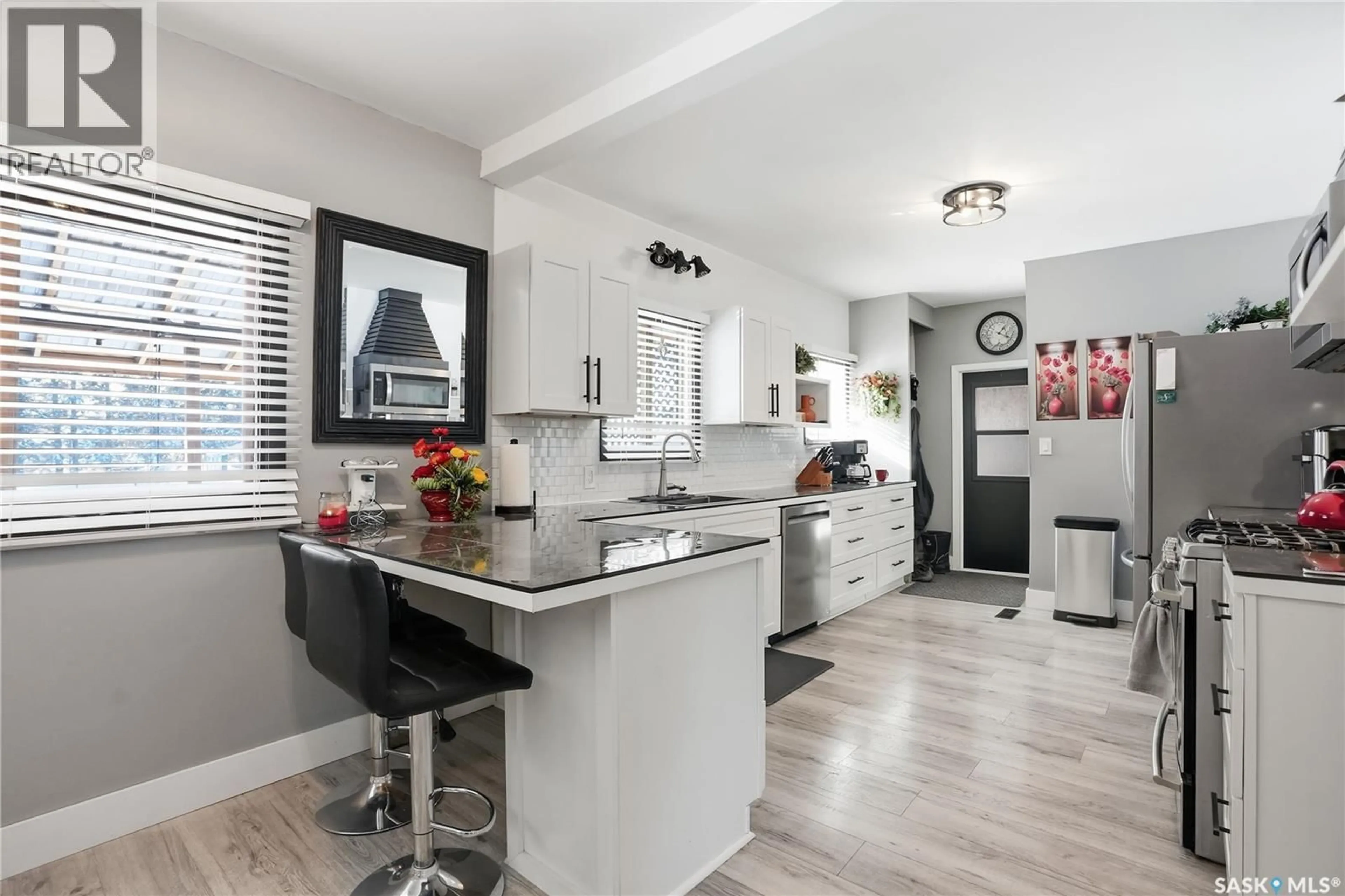 Open concept kitchen, unknown for 408 1ST STREET S, Waldheim Saskatchewan S0K4R0