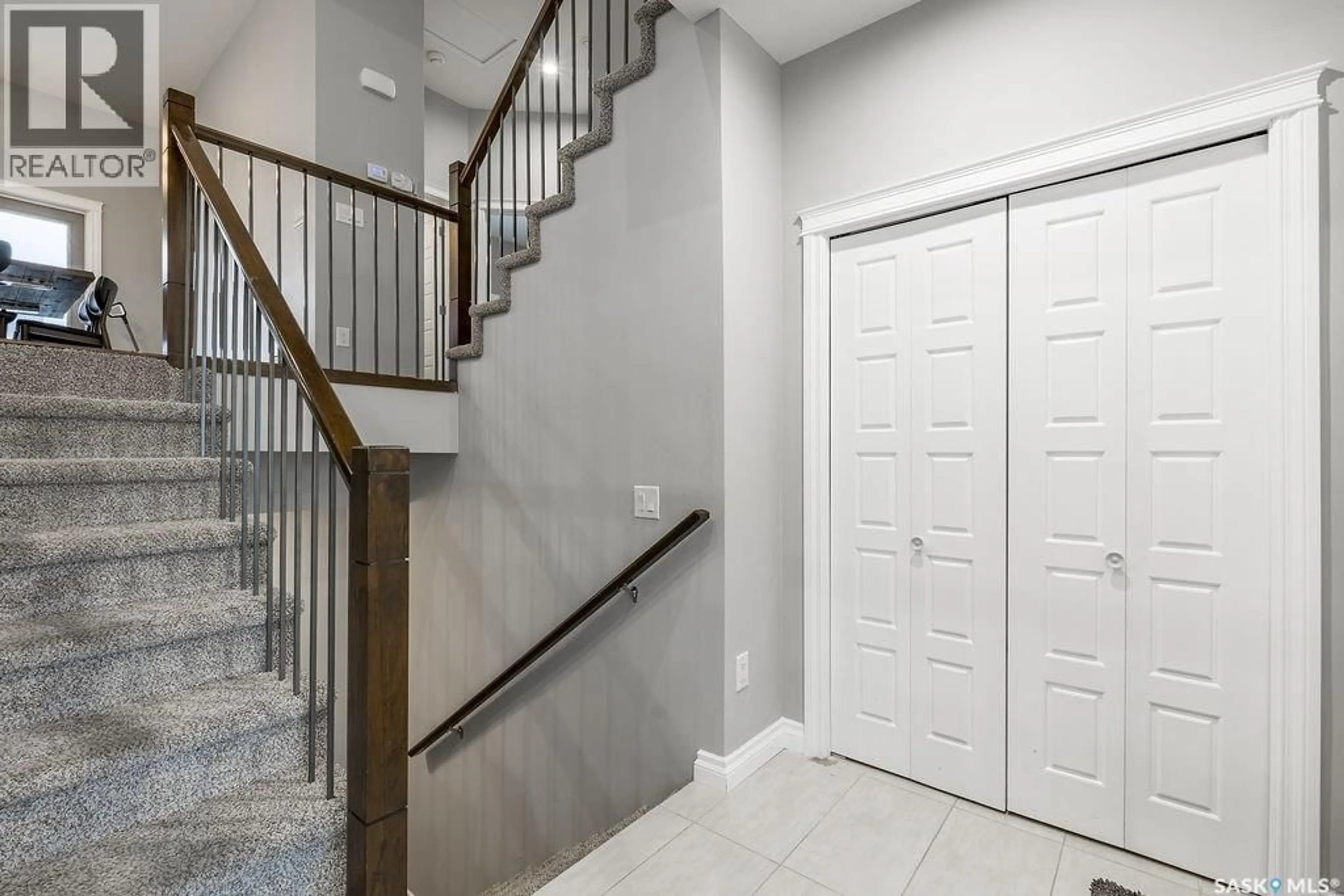 Unknown for 602 KLOPPENBURG TERRACE, Saskatoon Saskatchewan S7W0P1