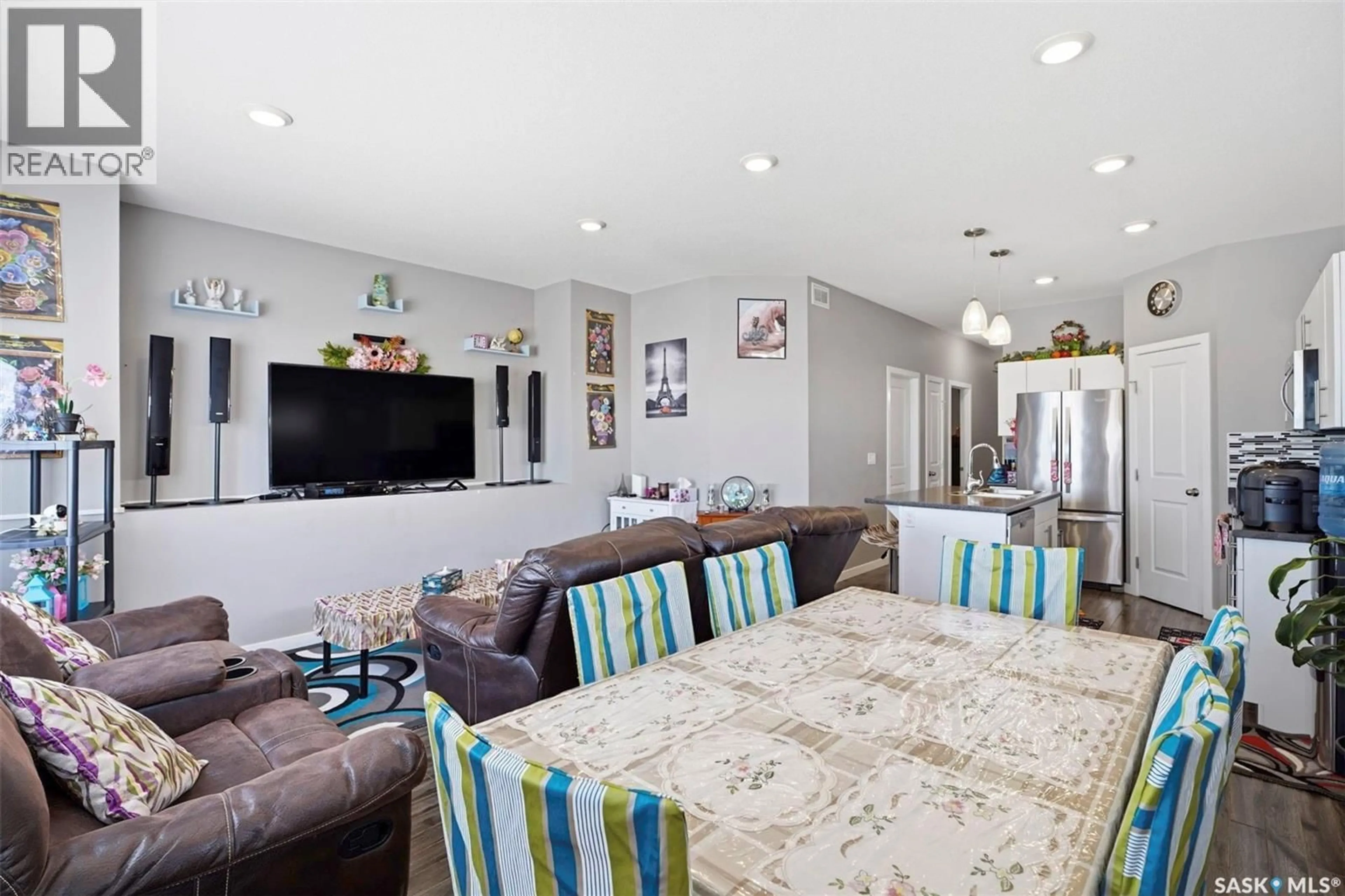 Unknown for 3930 33RD STREET, Saskatoon Saskatchewan S7R0M2