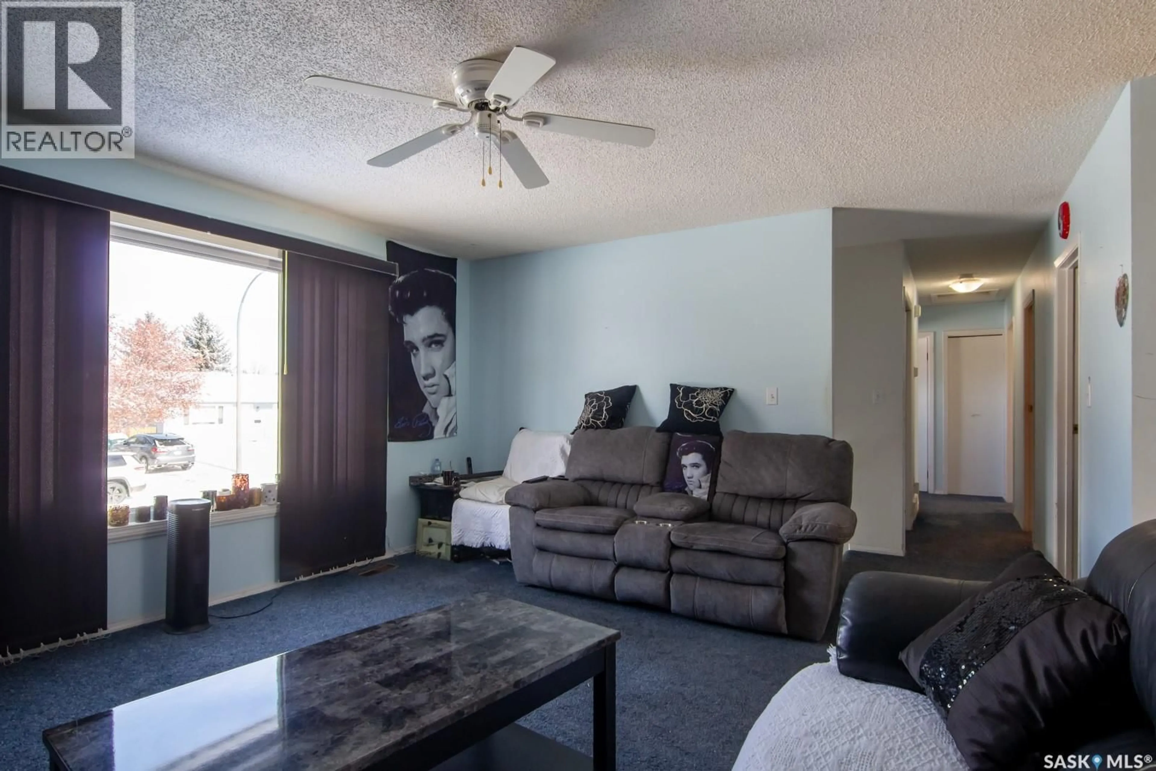 Living room with furniture, unknown for 232-234 LANGEVIN CRESCENT, Saskatoon Saskatchewan S7L5R3