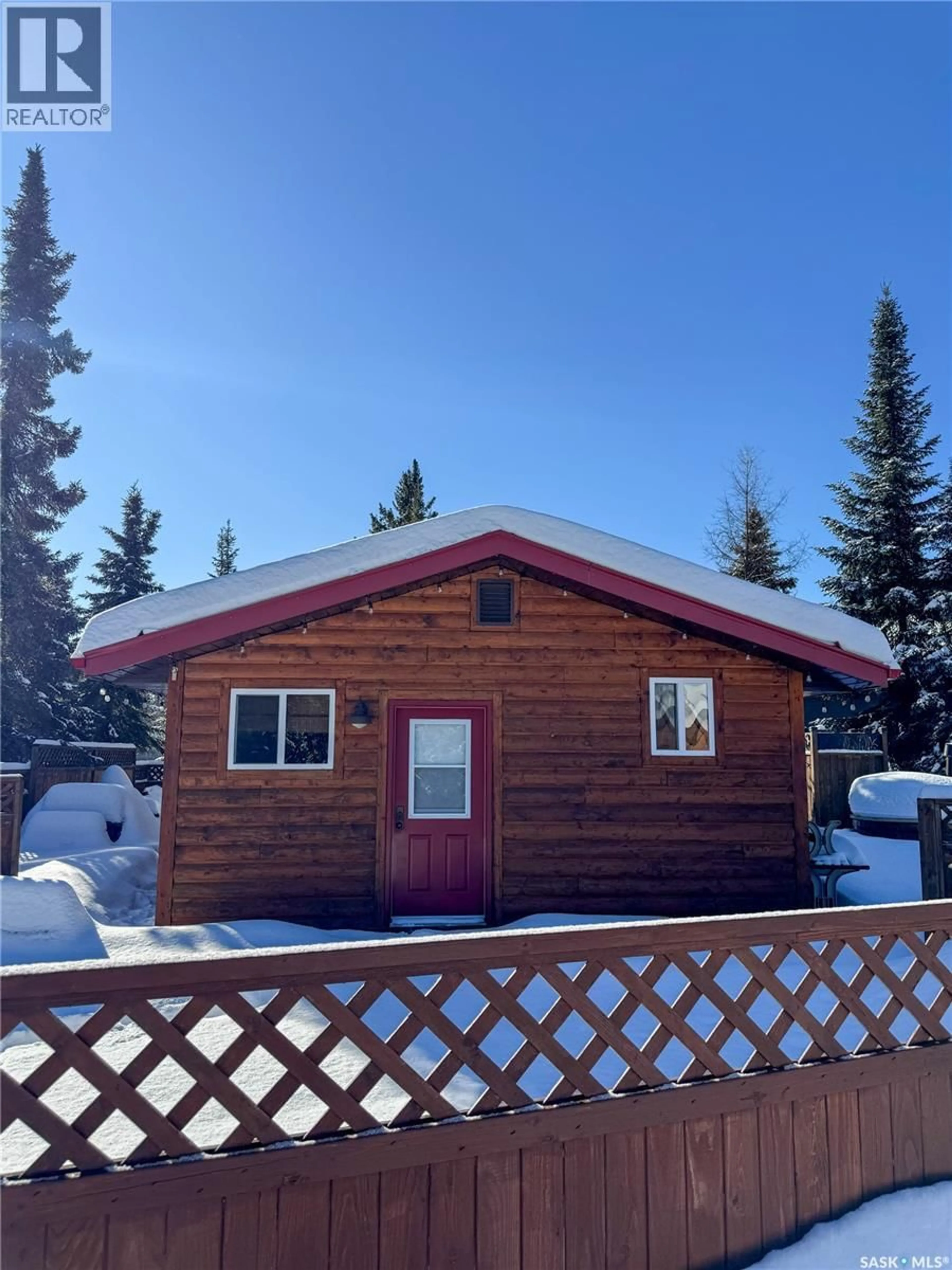 Shed for LITTLE BEAR LAKE CABIN RETREAT, Northern Admin District Saskatchewan S6V5Z5