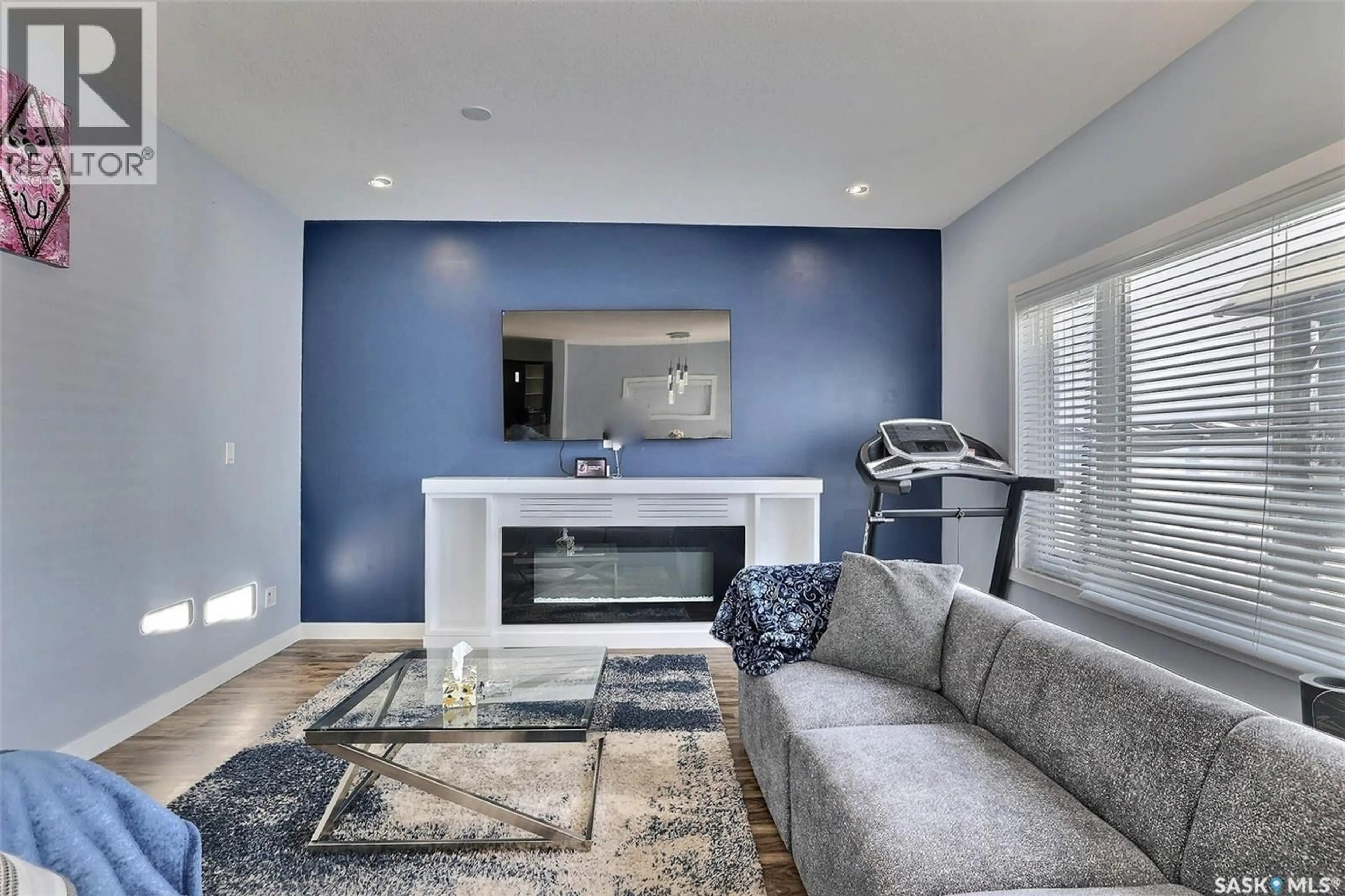 Living room with furniture, unknown for 3745 GREEN MOSS LANE, Regina Saskatchewan S4V1P6