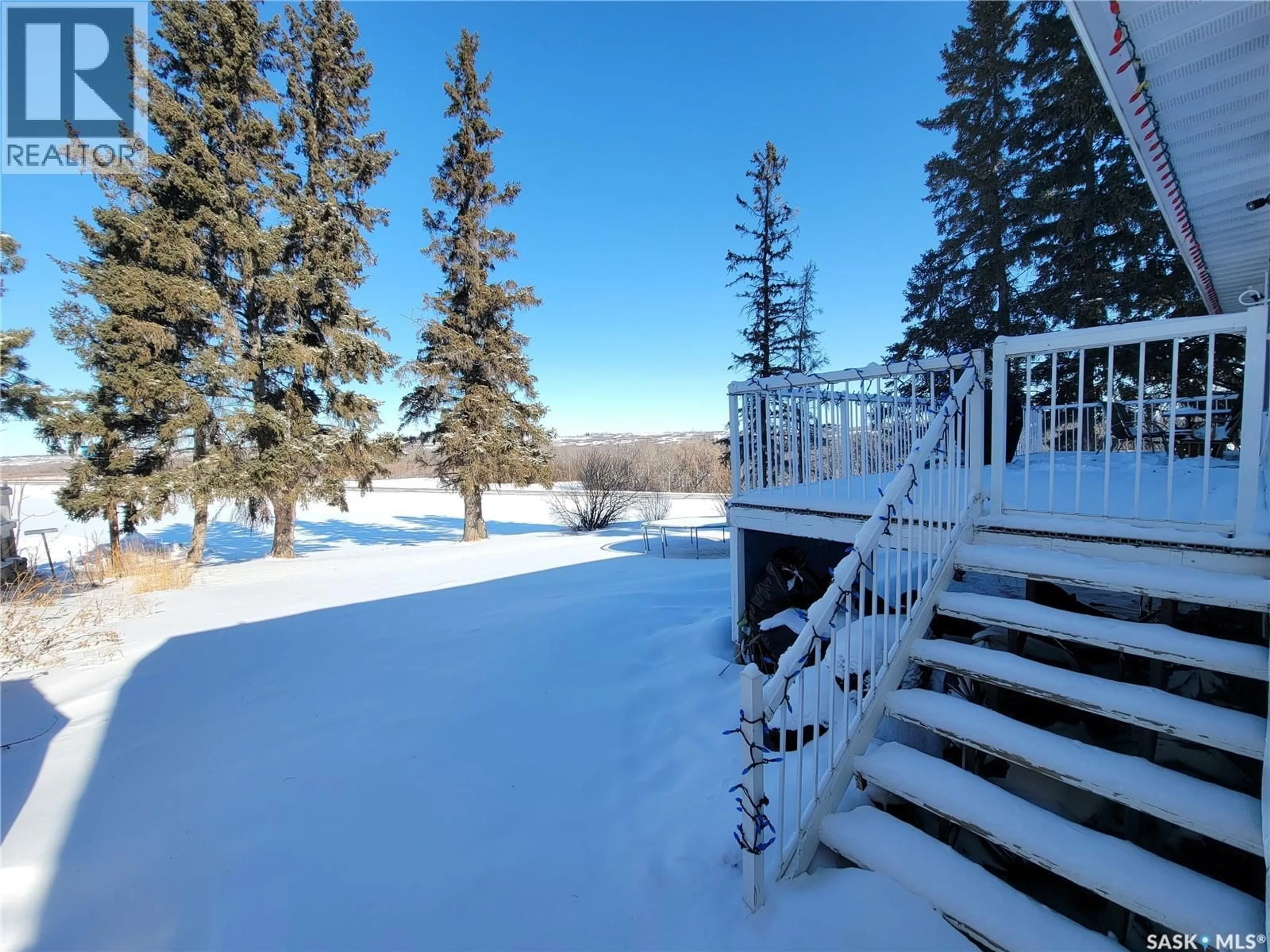 A pic from outside/outdoor area/front of a property/back of a property/a pic from drone, unknown for 62 28TH STREET, Battleford Saskatchewan S0M0E0