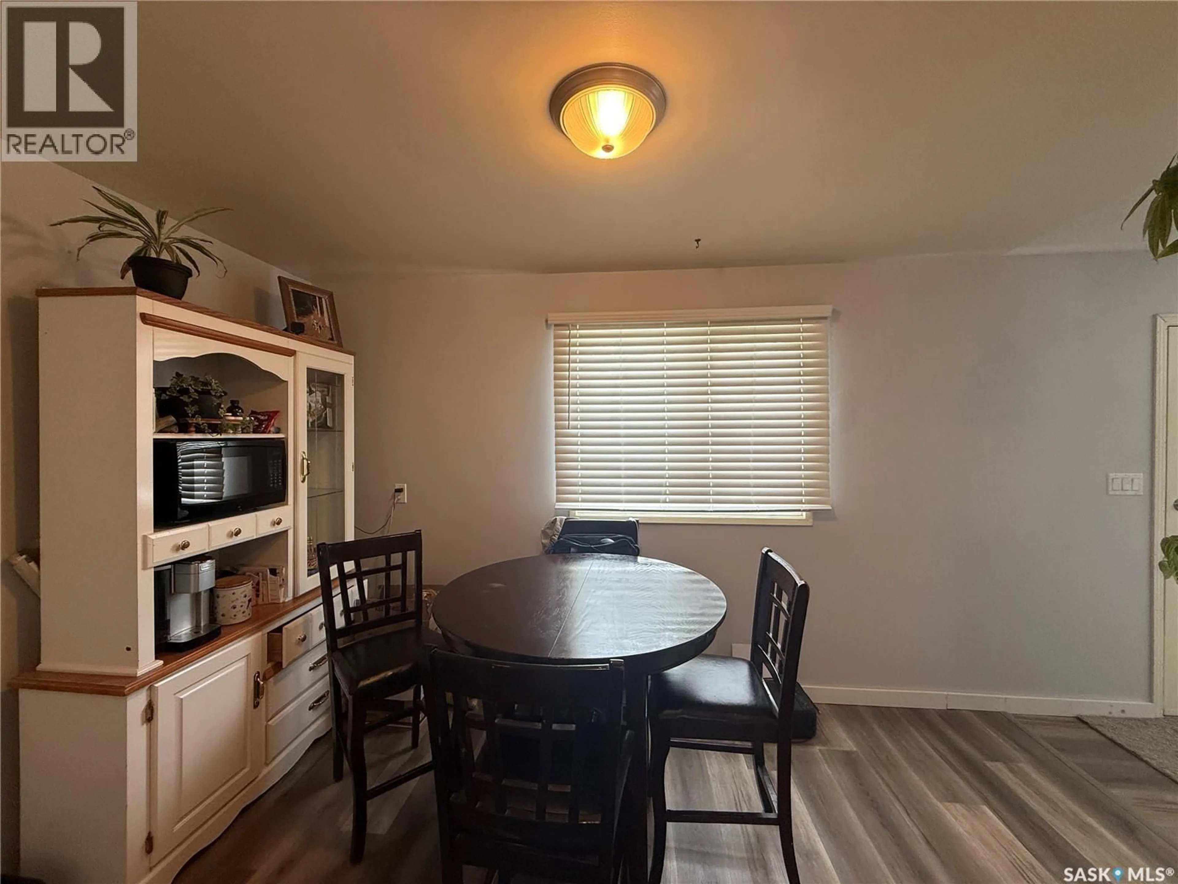 A pic of a room for 104 MAIN STREET, Watson Saskatchewan S0K4V0