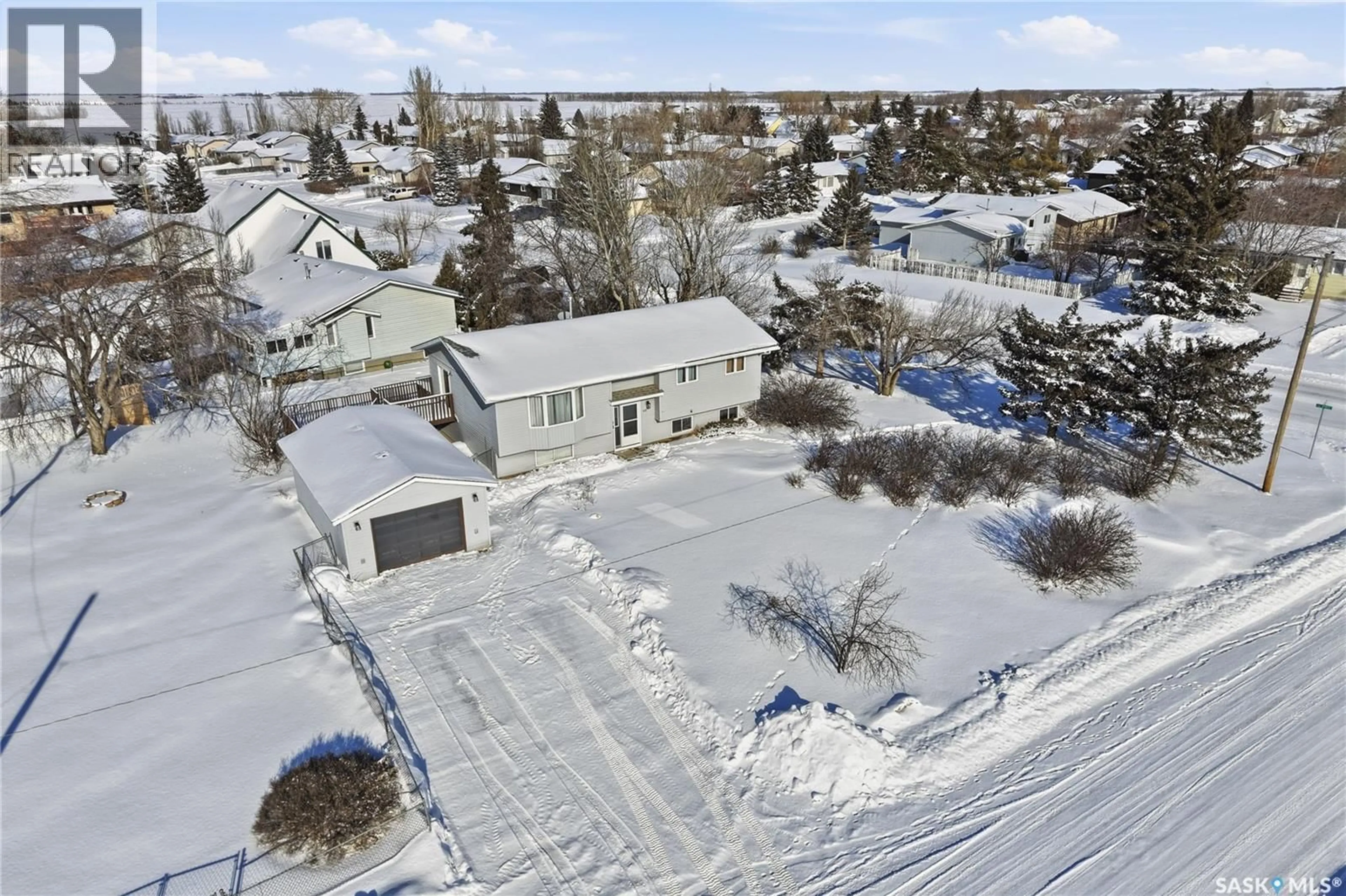 A pic from outside/outdoor area/front of a property/back of a property/a pic from drone, street for 413-415 1ST STREET, Dalmeny Saskatchewan S0K1E0