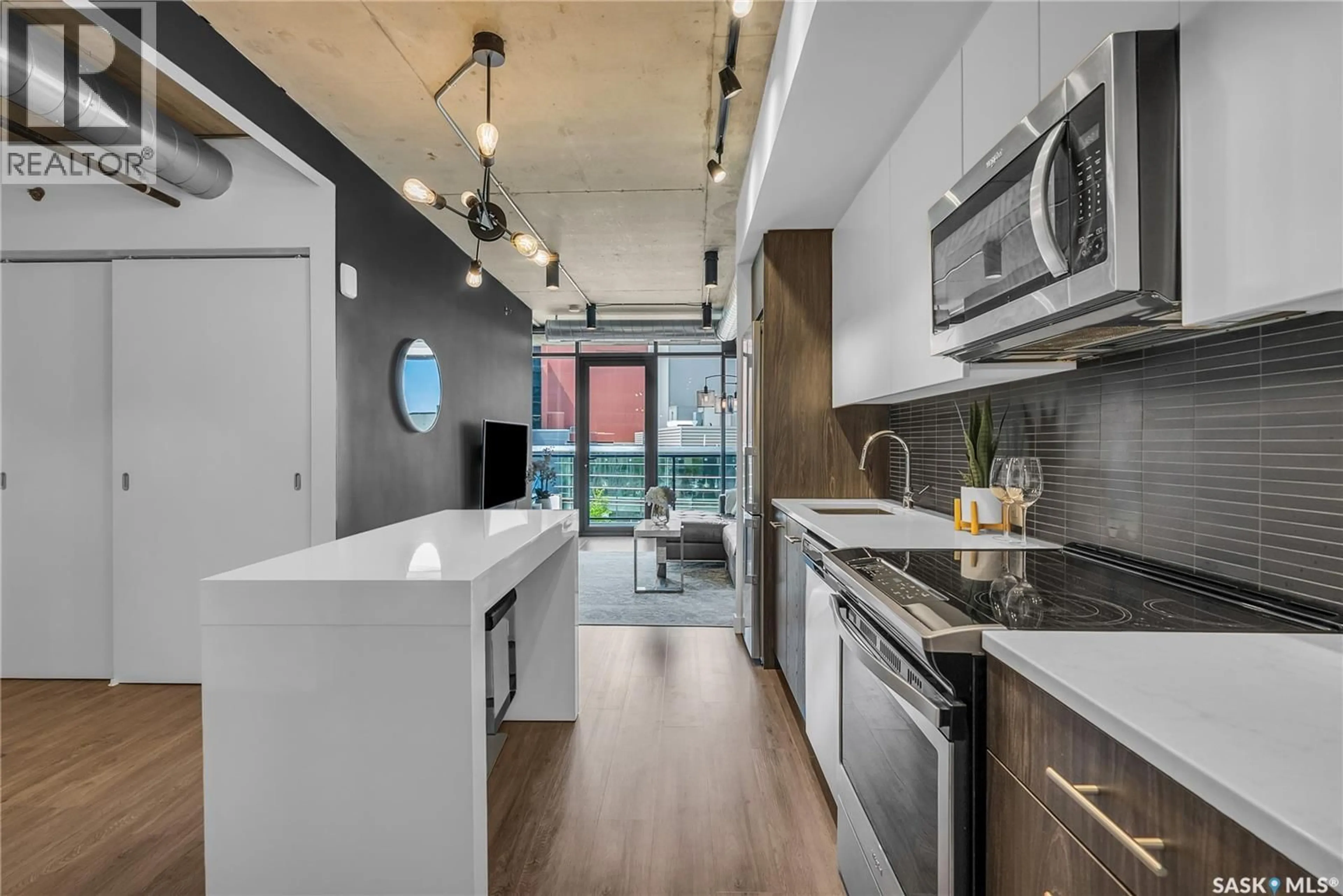 Unknown for 303 490 2ND AVENUE, Saskatoon Saskatchewan S7K4H5