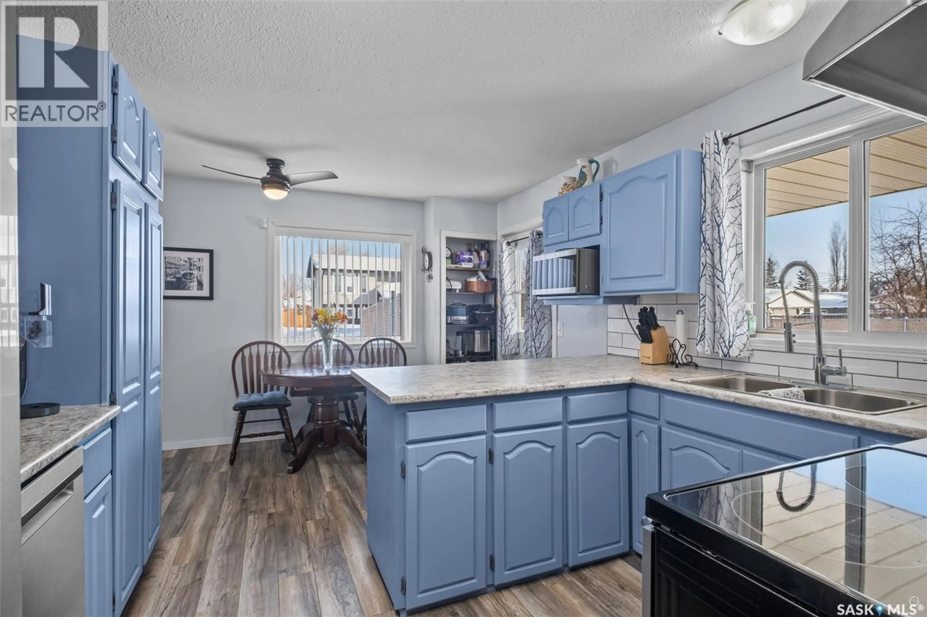 Open concept kitchen, unknown for 1503 BLISS CRESCENT, Prince Albert Saskatchewan S6V7W7