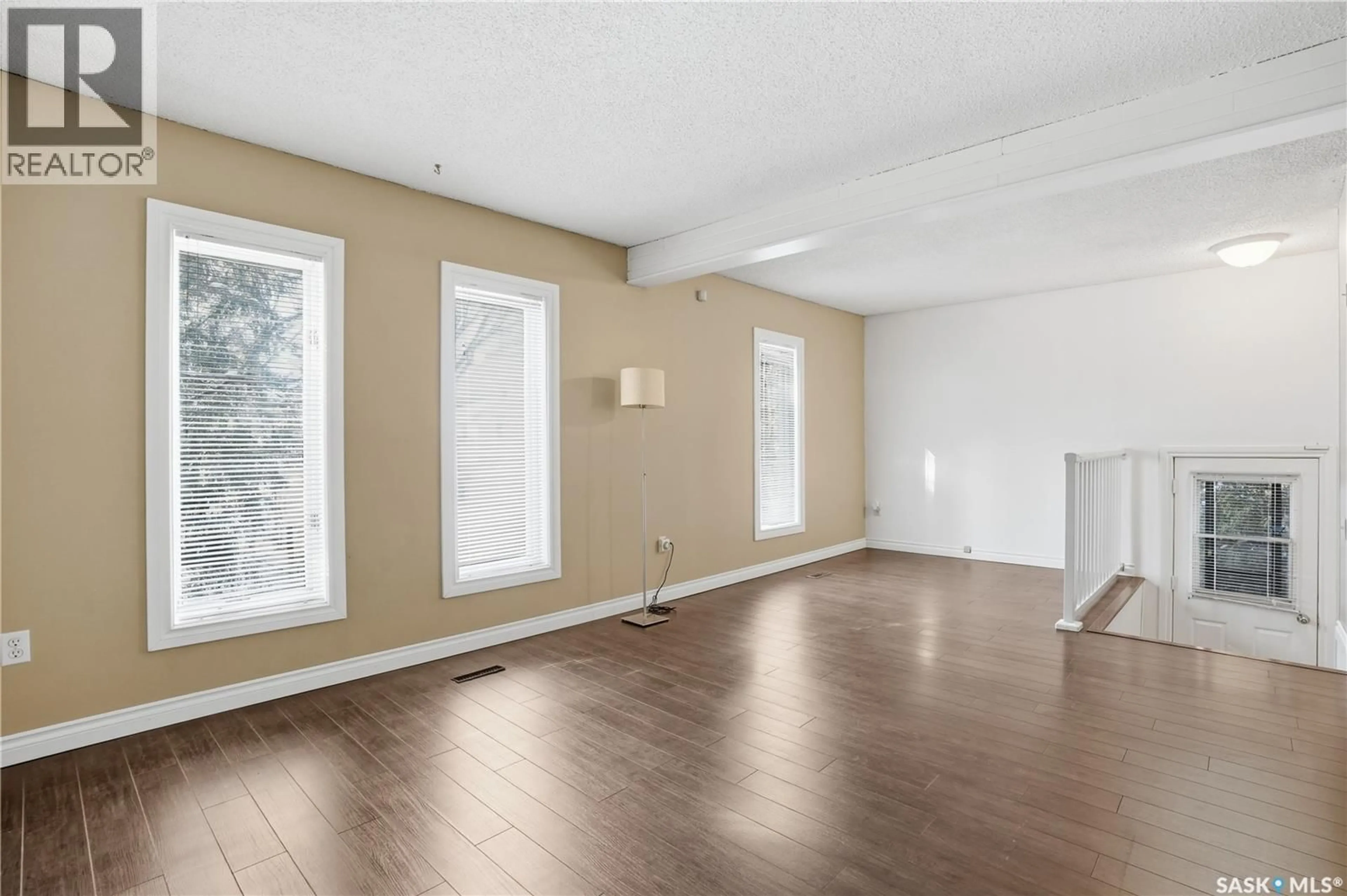 A pic of a room for 1121 GARRY STREET, Regina Saskatchewan S4T5R5