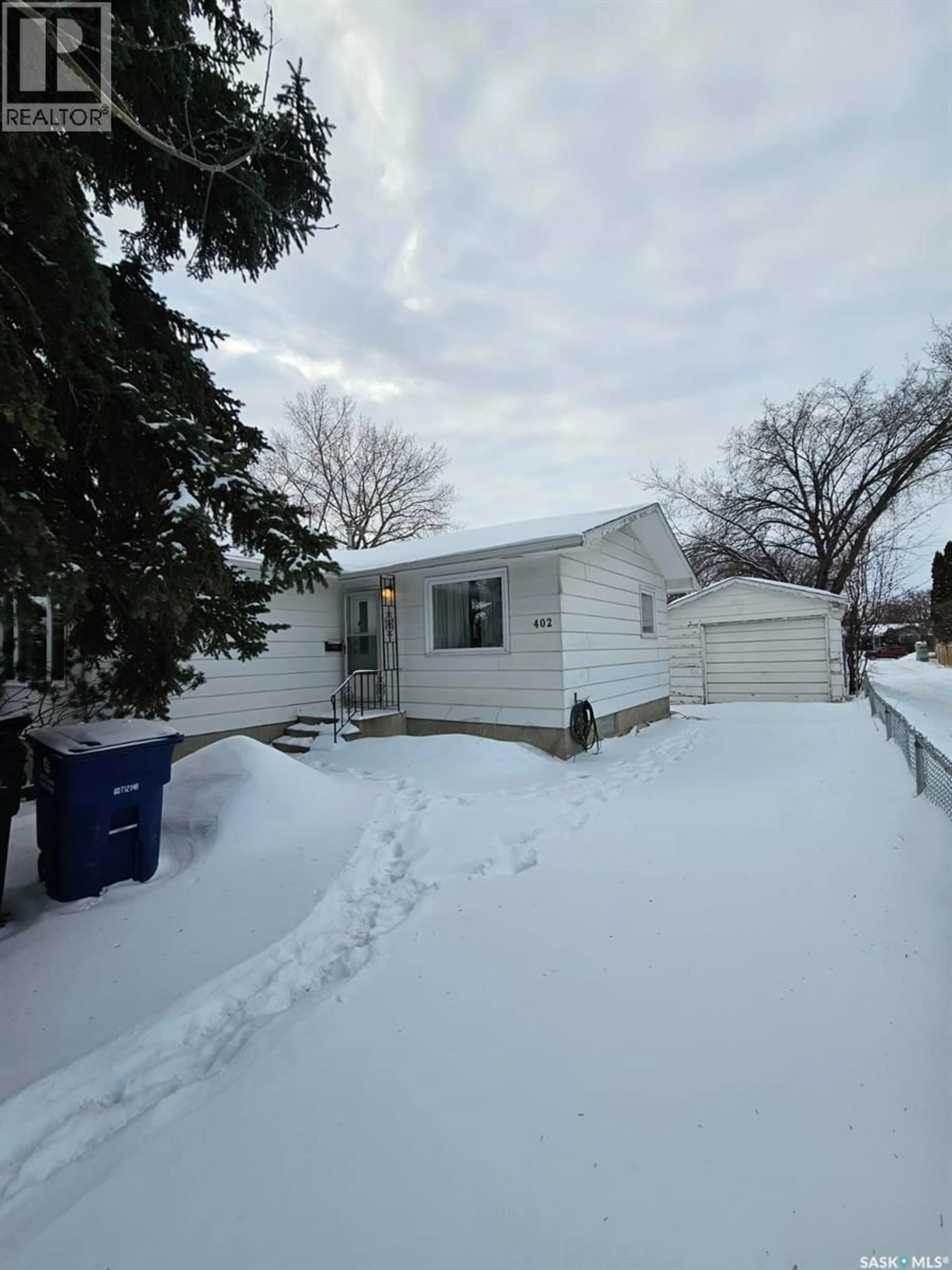 Shed for 402 MCKERCHER DRIVE, Saskatoon Saskatchewan S7H3W5