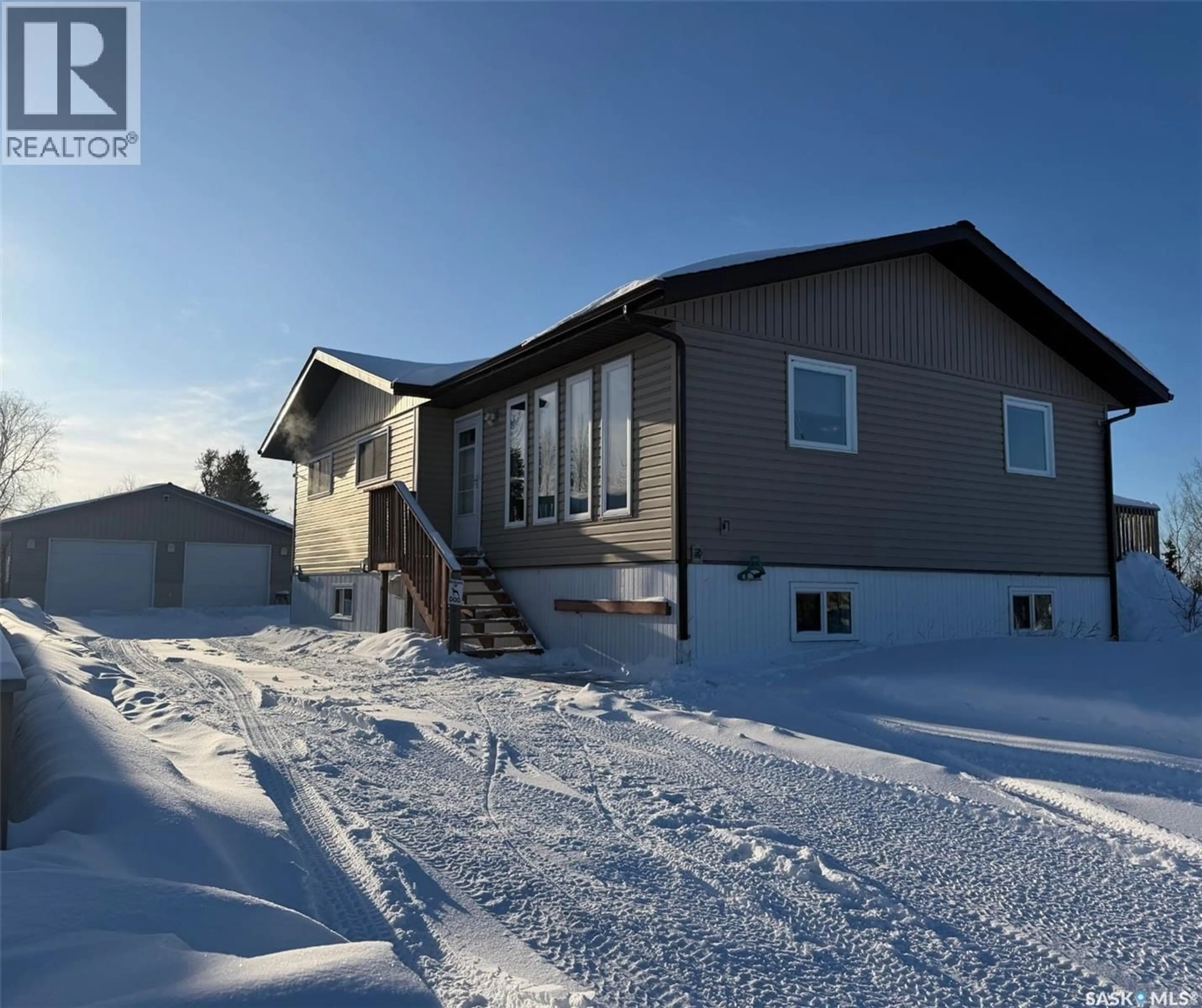 Unknown for 127 HASTINGS STREET, La Ronge Saskatchewan S0J1L0