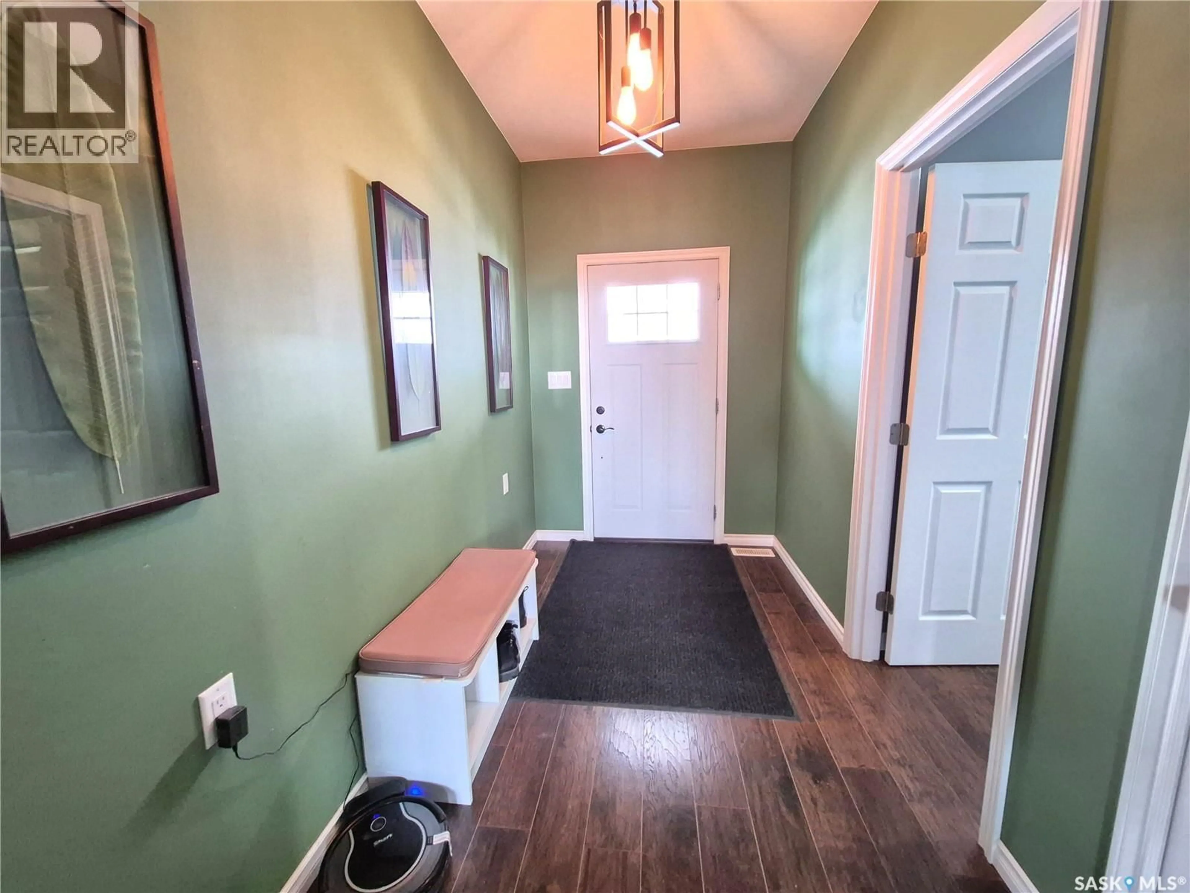 Indoor entryway for 208 LOUCKS STREET, Pangman Saskatchewan S0C2C0