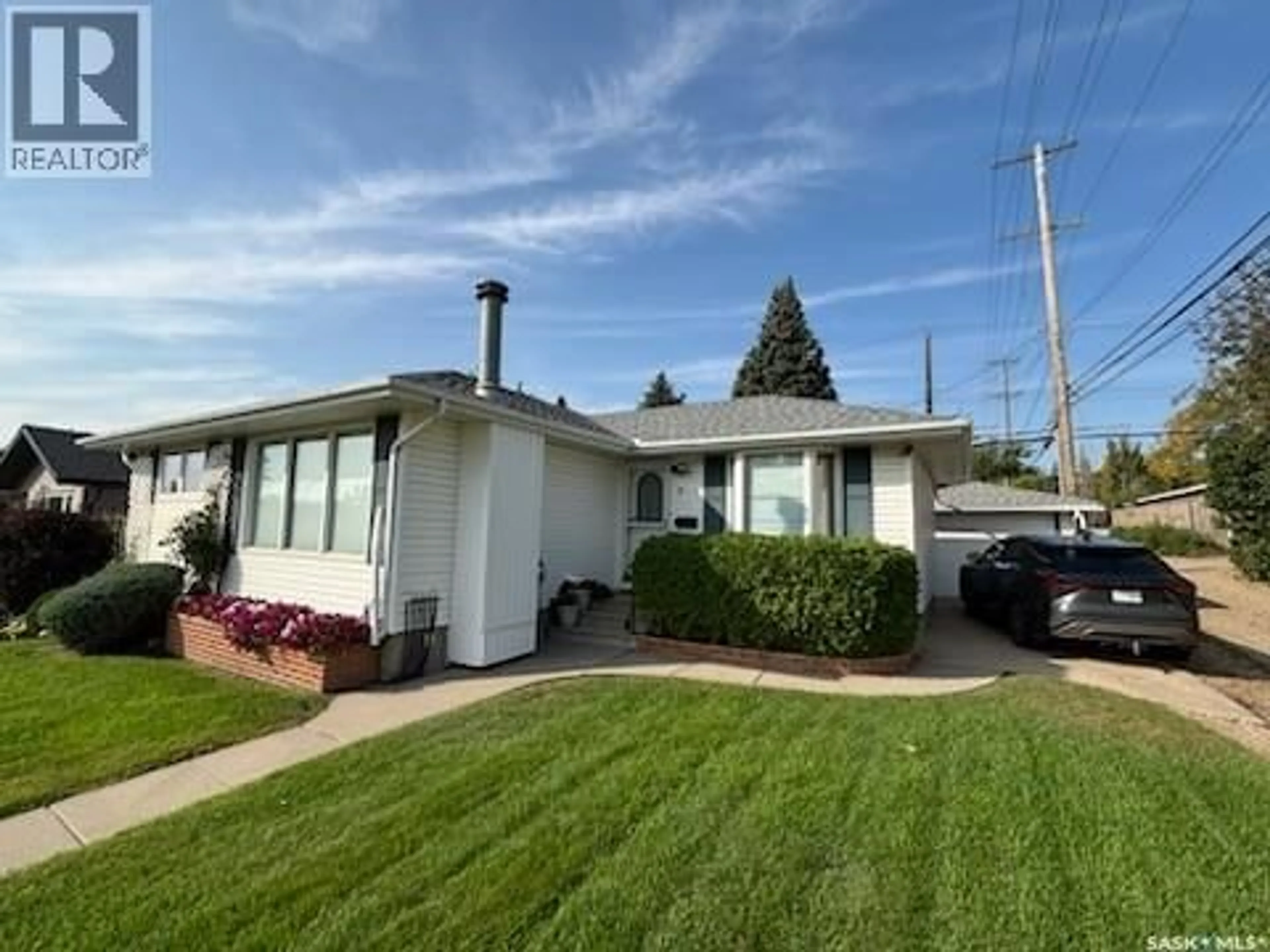 Home with vinyl exterior material, street for 3 VALENS DRIVE, Saskatoon Saskatchewan S7L3R8