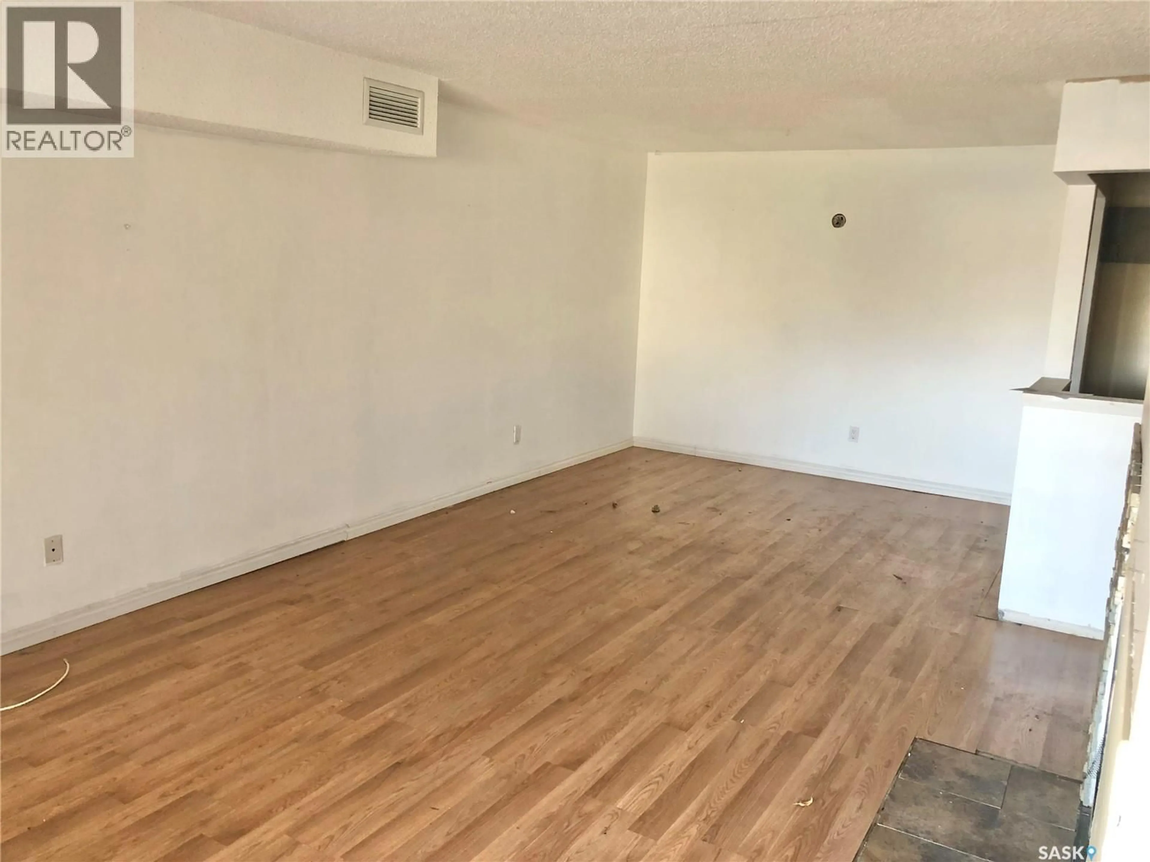 A pic of a room for 160 - 162 GORE PLACE, Regina Saskatchewan S4T7S4