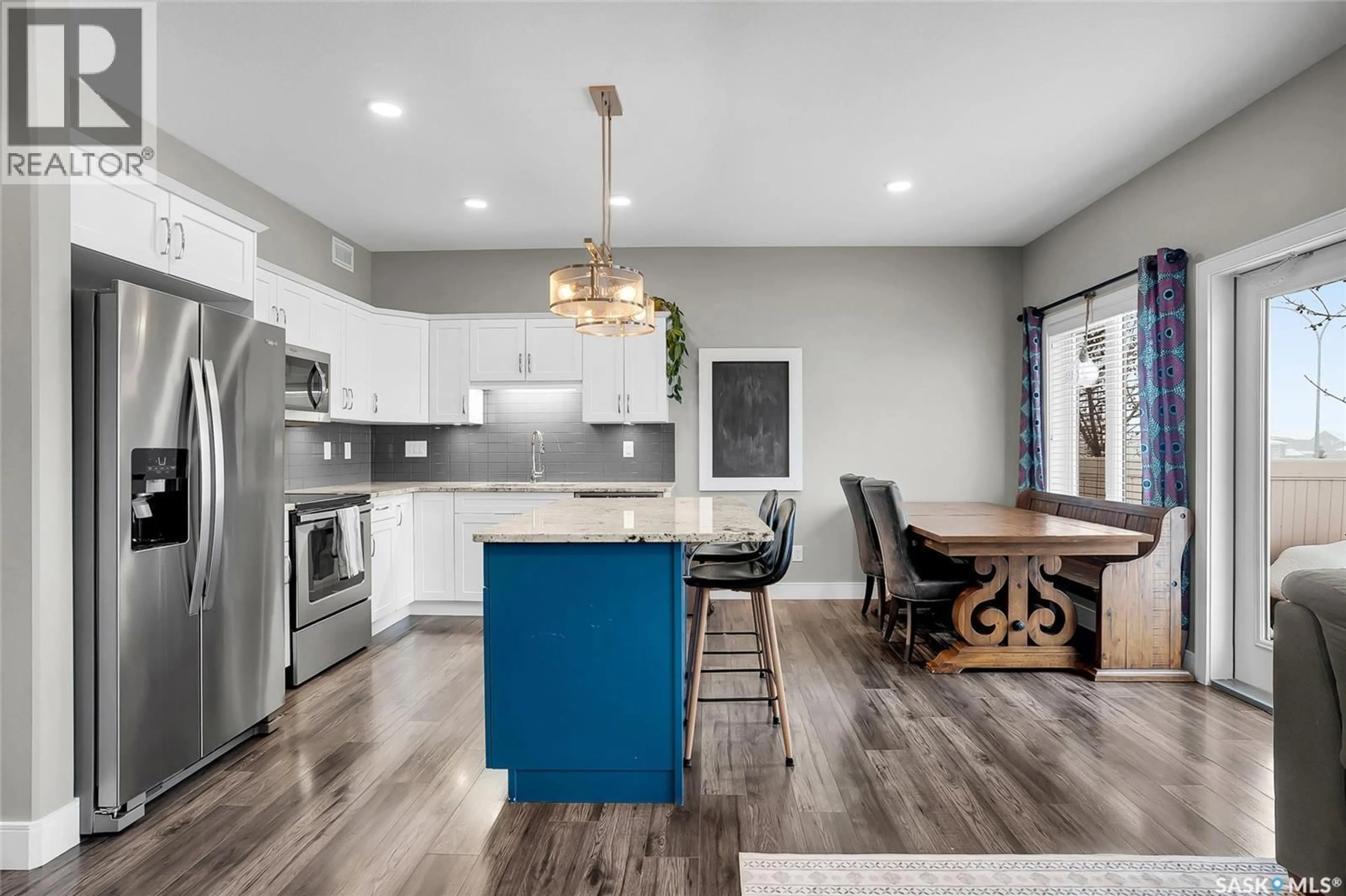 Open concept kitchen, unknown for 22 115 VELTKAMP CRESCENT, Saskatoon Saskatchewan S7T0T7