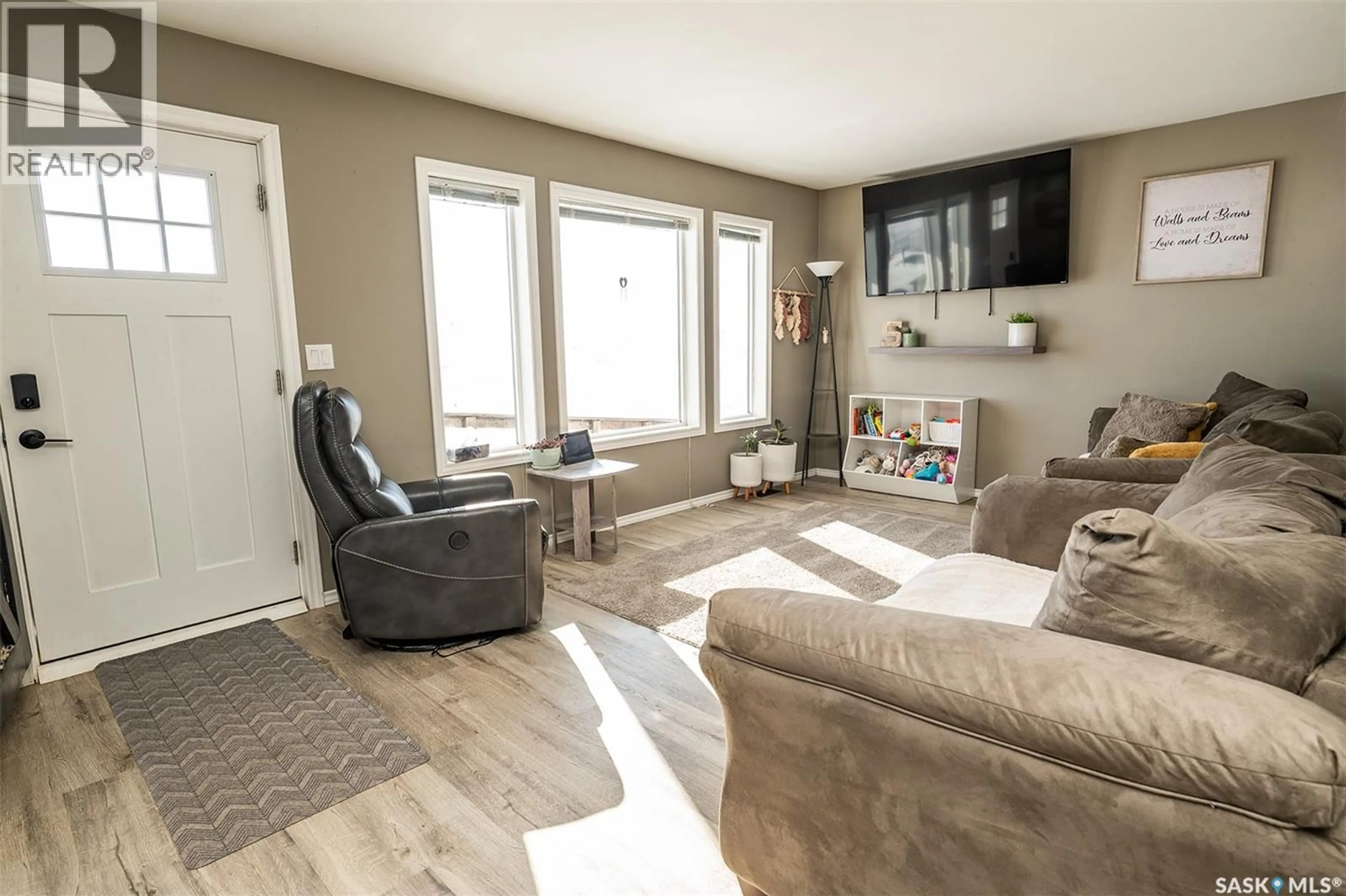 Living room with furniture, unknown for SPARKS ACREAGE, Big Quill Rm No. 308 Saskatchewan S0A4T0