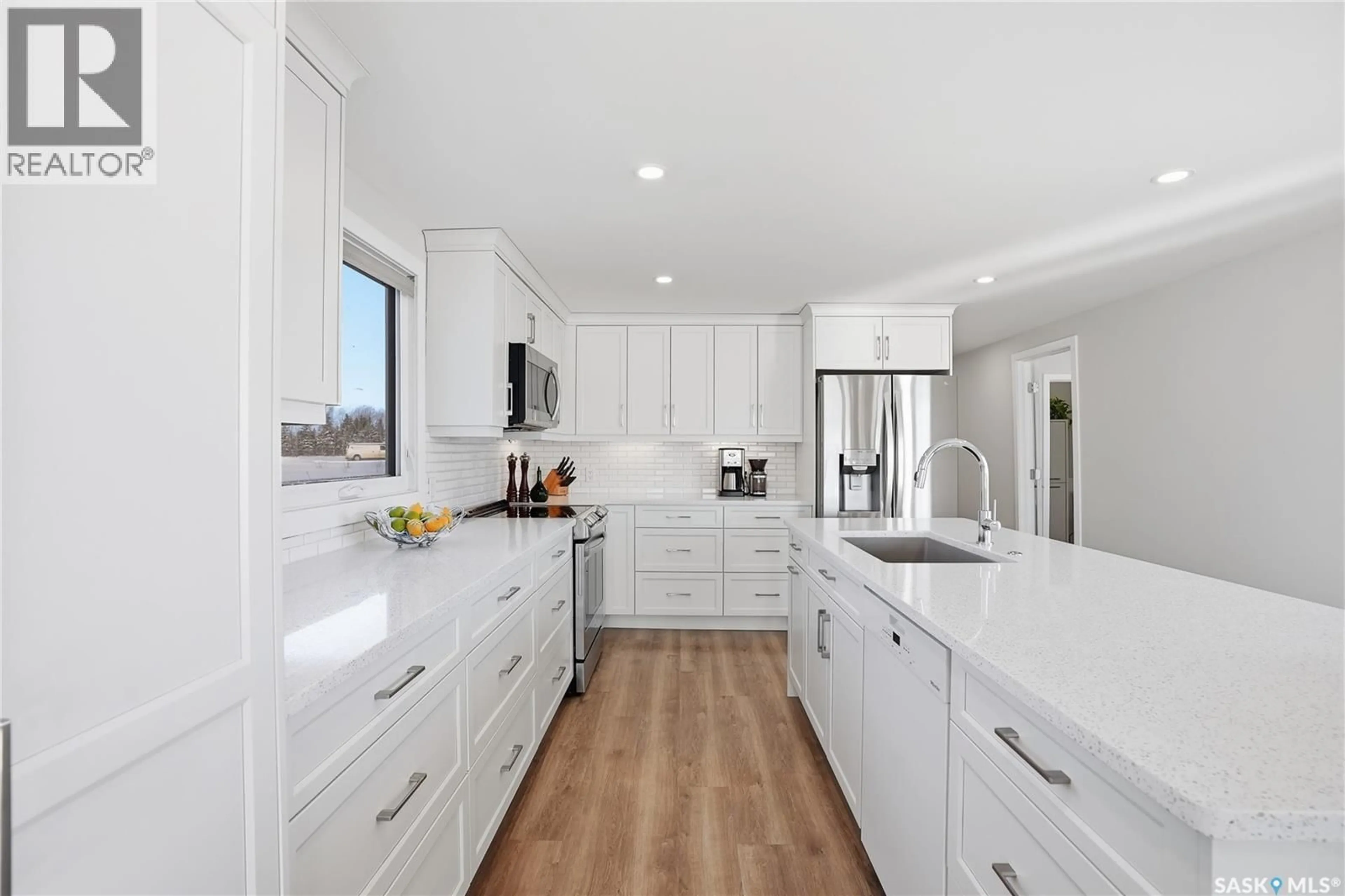 Open concept kitchen, unknown for 9 WAZ RD, Blucher Rm No. 343 Saskatchewan S0K0Y0