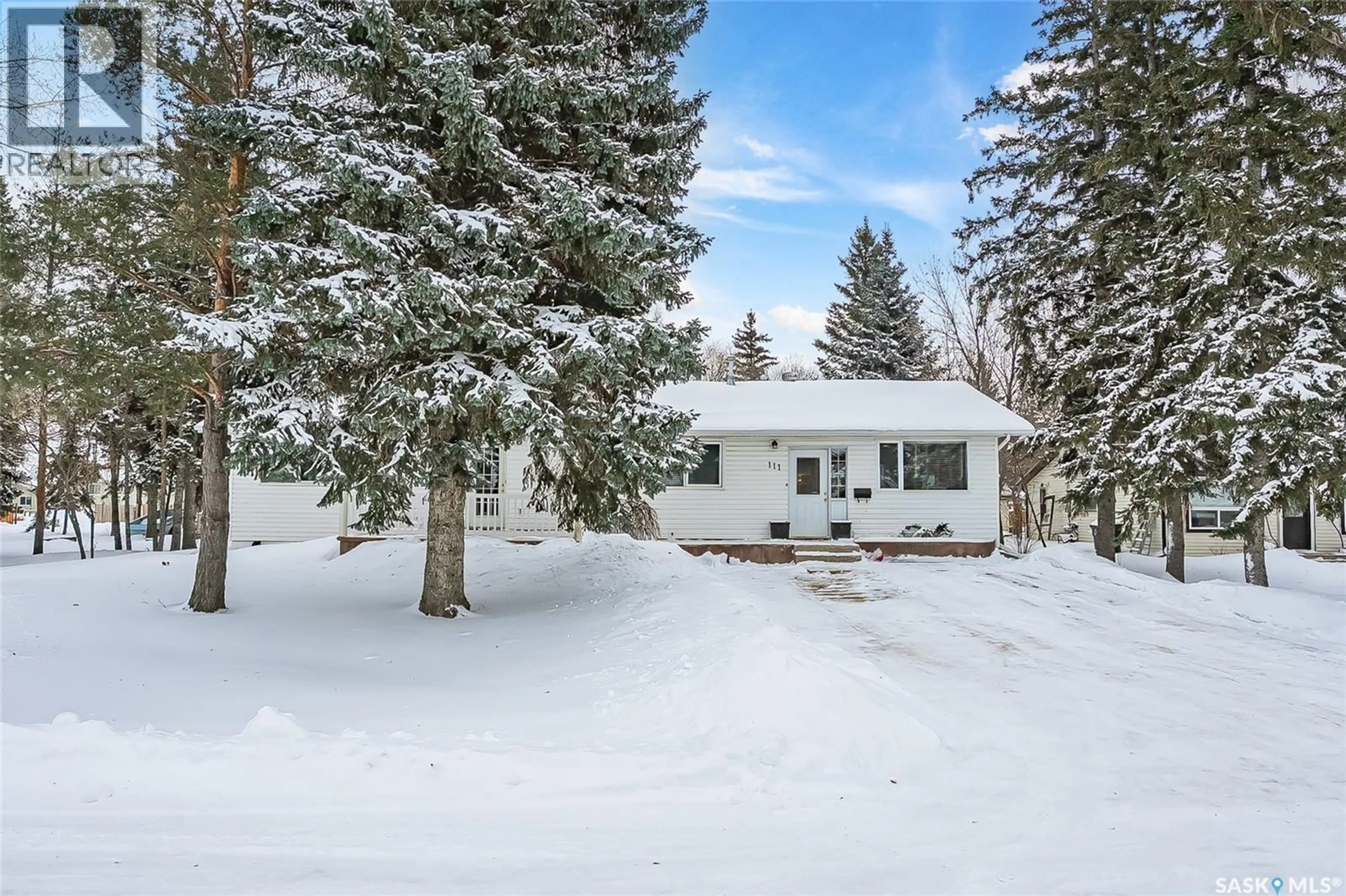 A pic from outside/outdoor area/front of a property/back of a property/a pic from drone, unknown for 111 NORMAN AVENUE, Aberdeen Saskatchewan S0K0A0