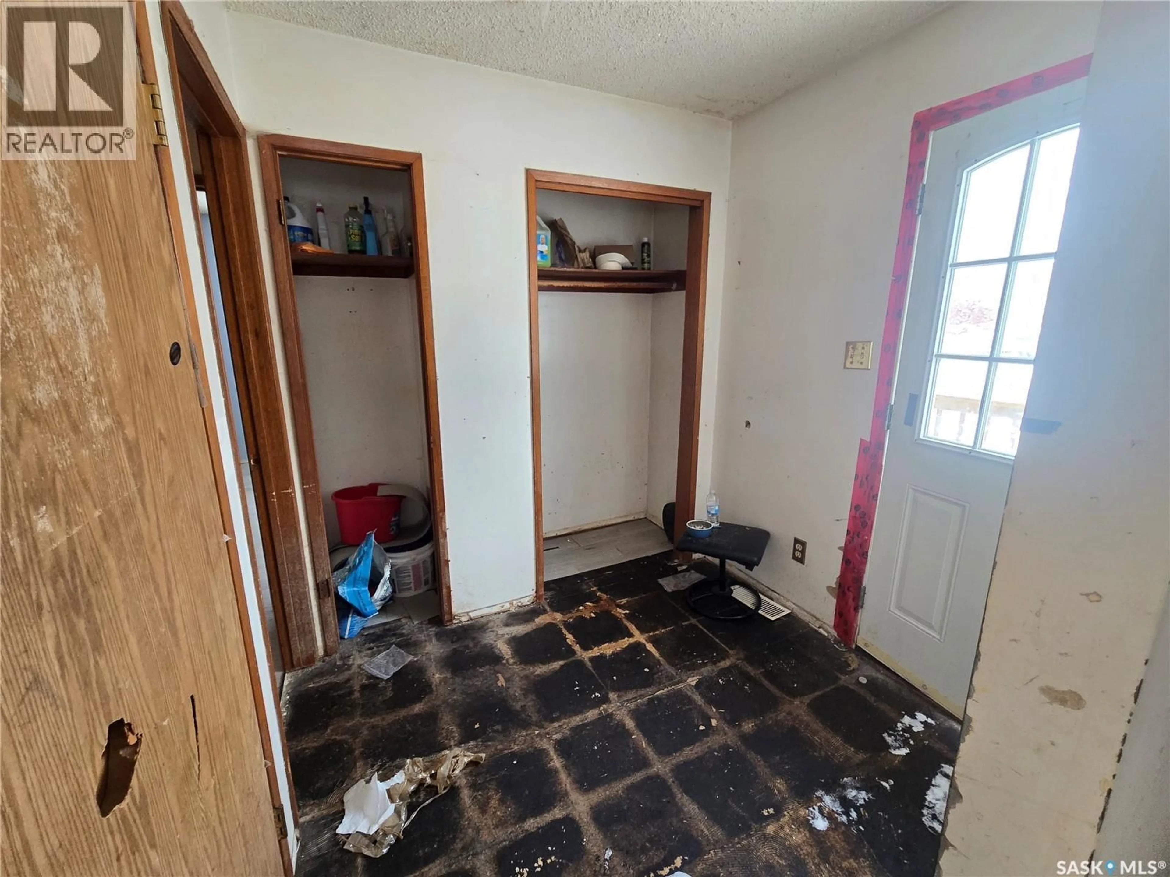 A pic of a room for 35 JAMES STREET, Kisbey Saskatchewan S0C1L0