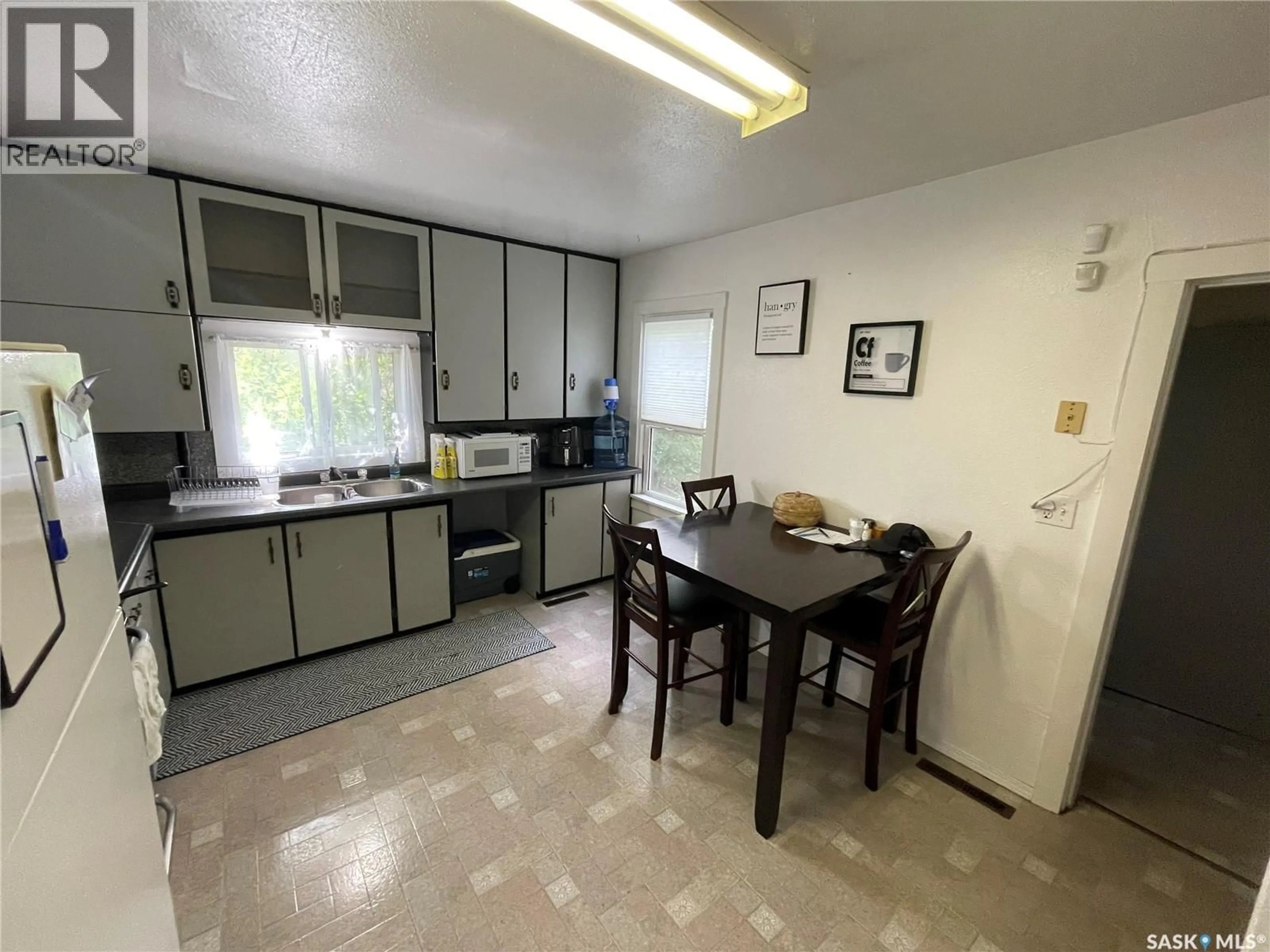 Unknown for 407 3RD STREET, Meadow Lake Saskatchewan S9X1H7