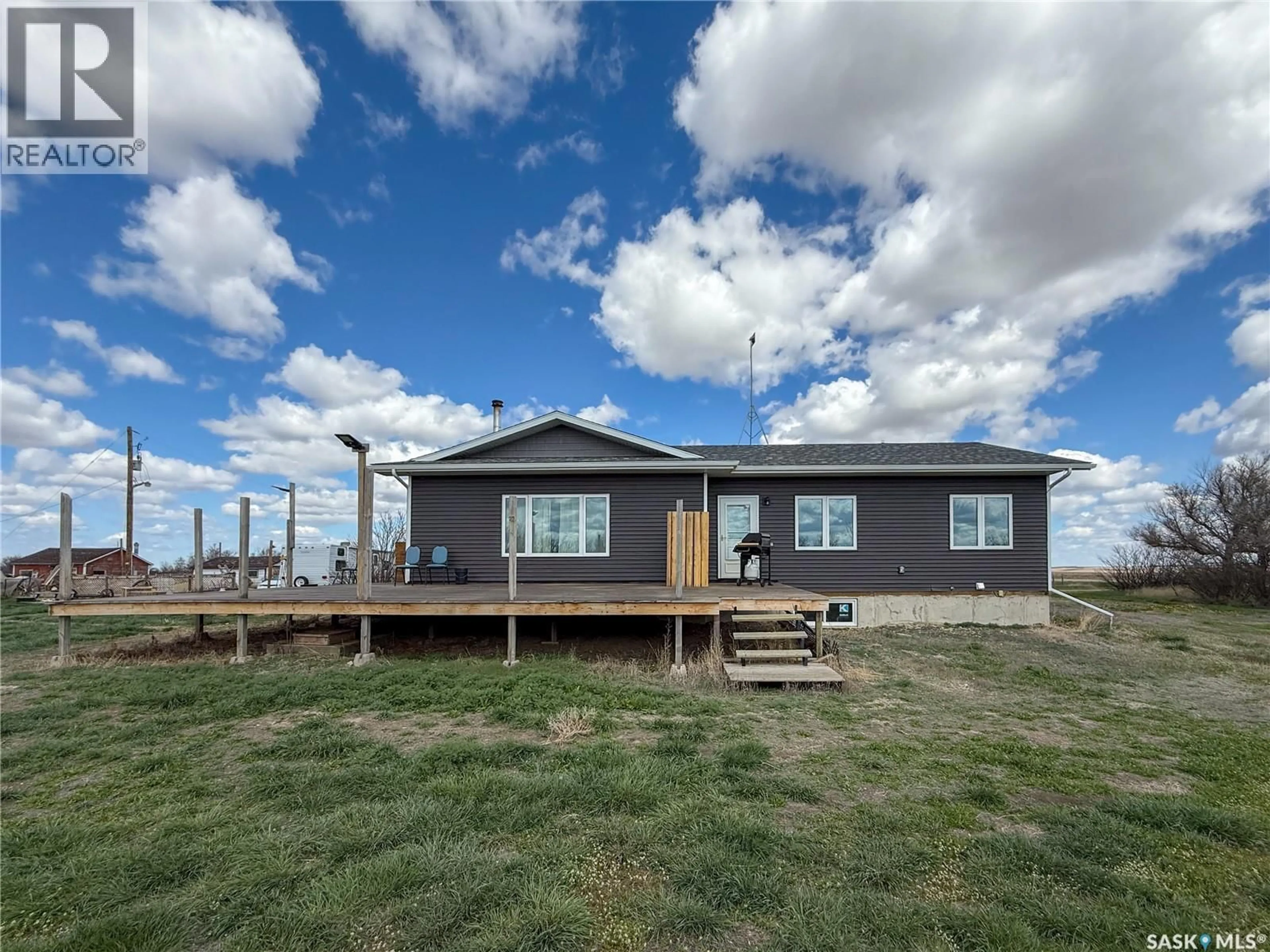 A pic from outside/outdoor area/front of a property/back of a property/a pic from drone, unknown for HAZLET ACREAGE, Pittville Rm No. 169 Saskatchewan S0N1E0