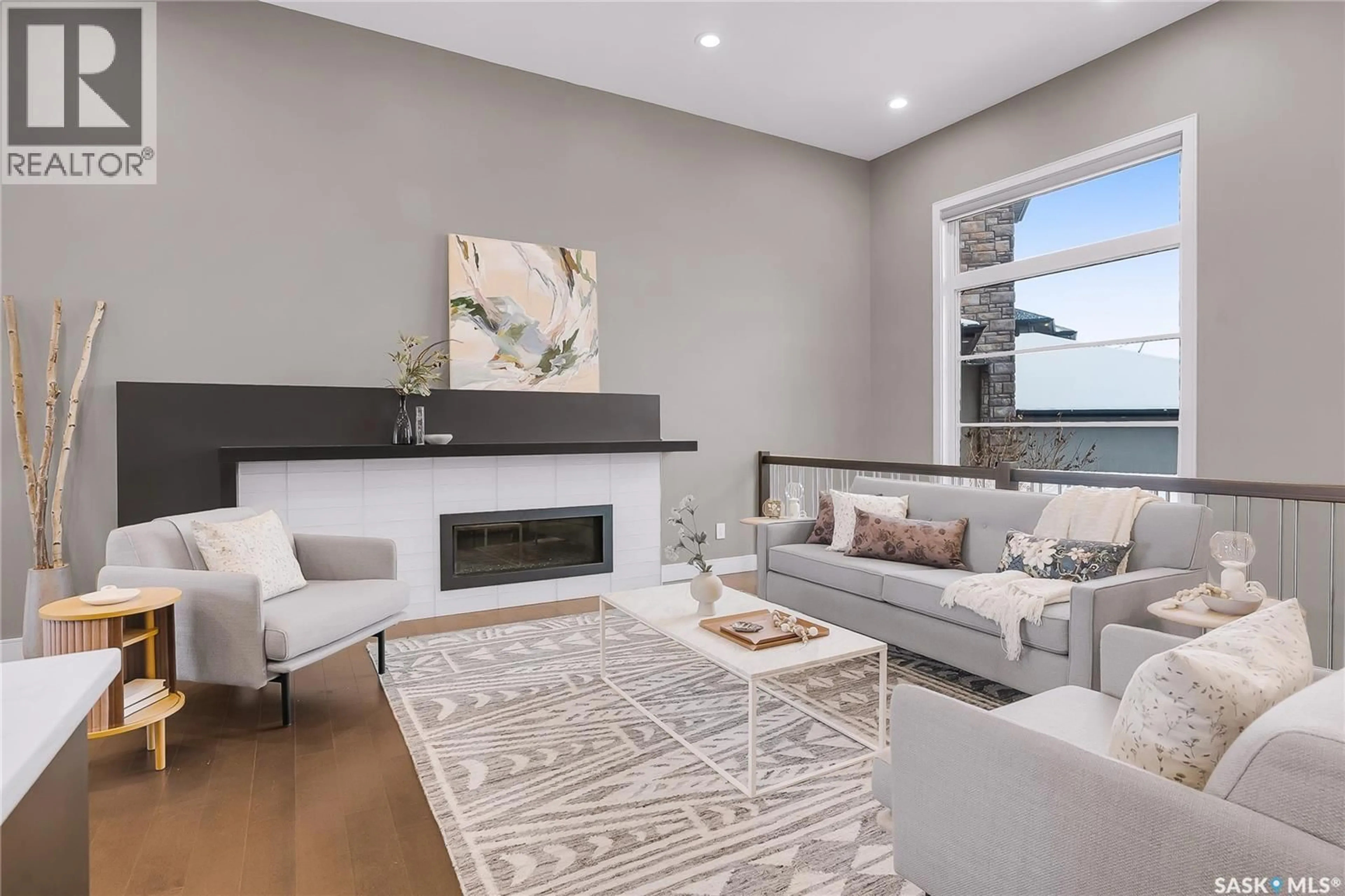 Living room with furniture, unknown for 137 GILLIES BAY, Saskatoon Saskatchewan S7V0J8