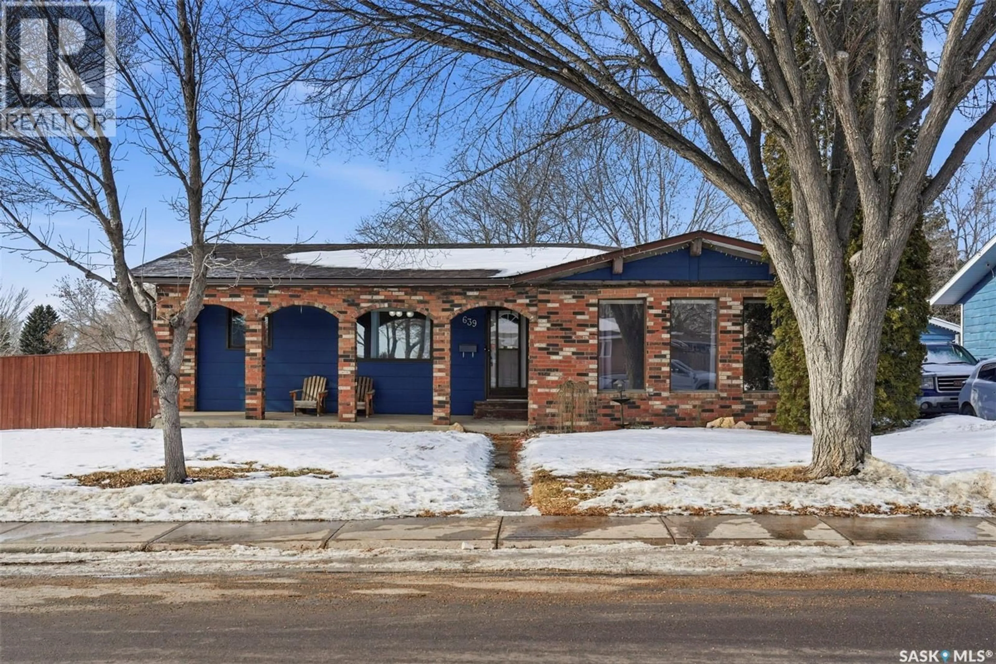 Home with brick exterior material, street for 639 WARDLOW ROAD, Saskatoon Saskatchewan S7M4P3
