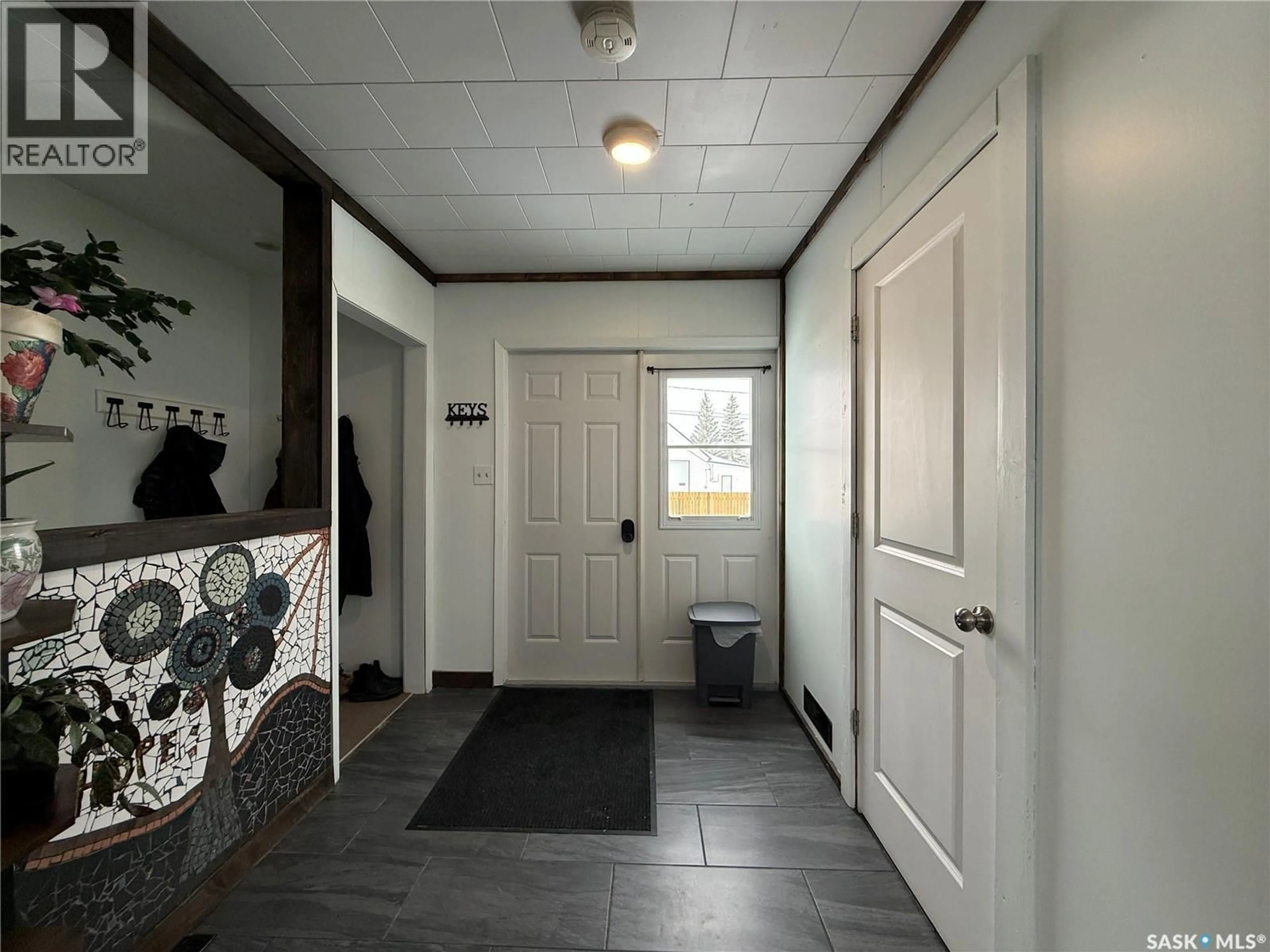 Indoor entryway for 201 1ST STREET, Watson Saskatchewan S0K4V0