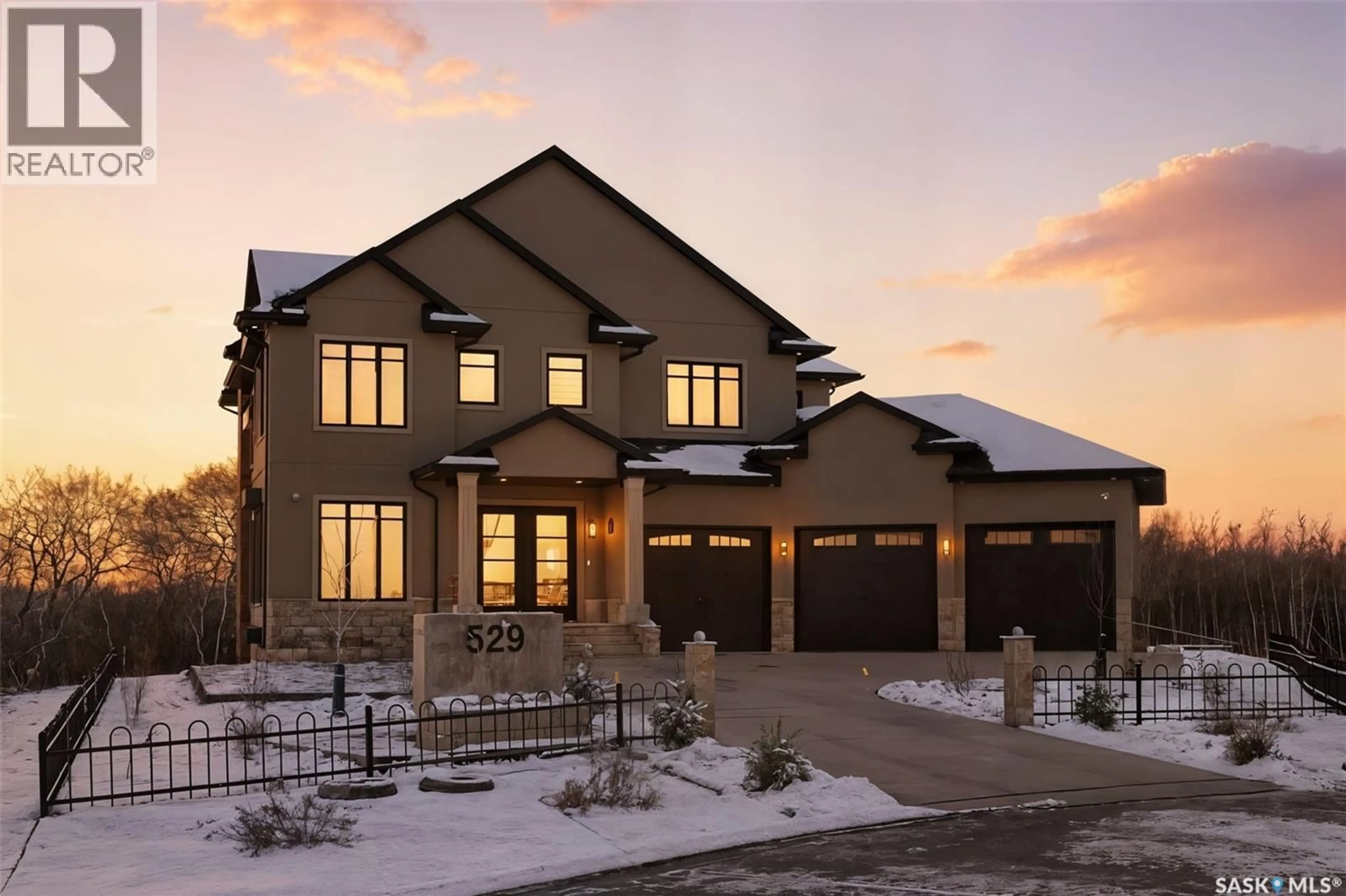 Home with brick exterior material, street for 529 GREENBRYRE BEND, Corman Park Rm No. 344 Saskatchewan S7V1T9