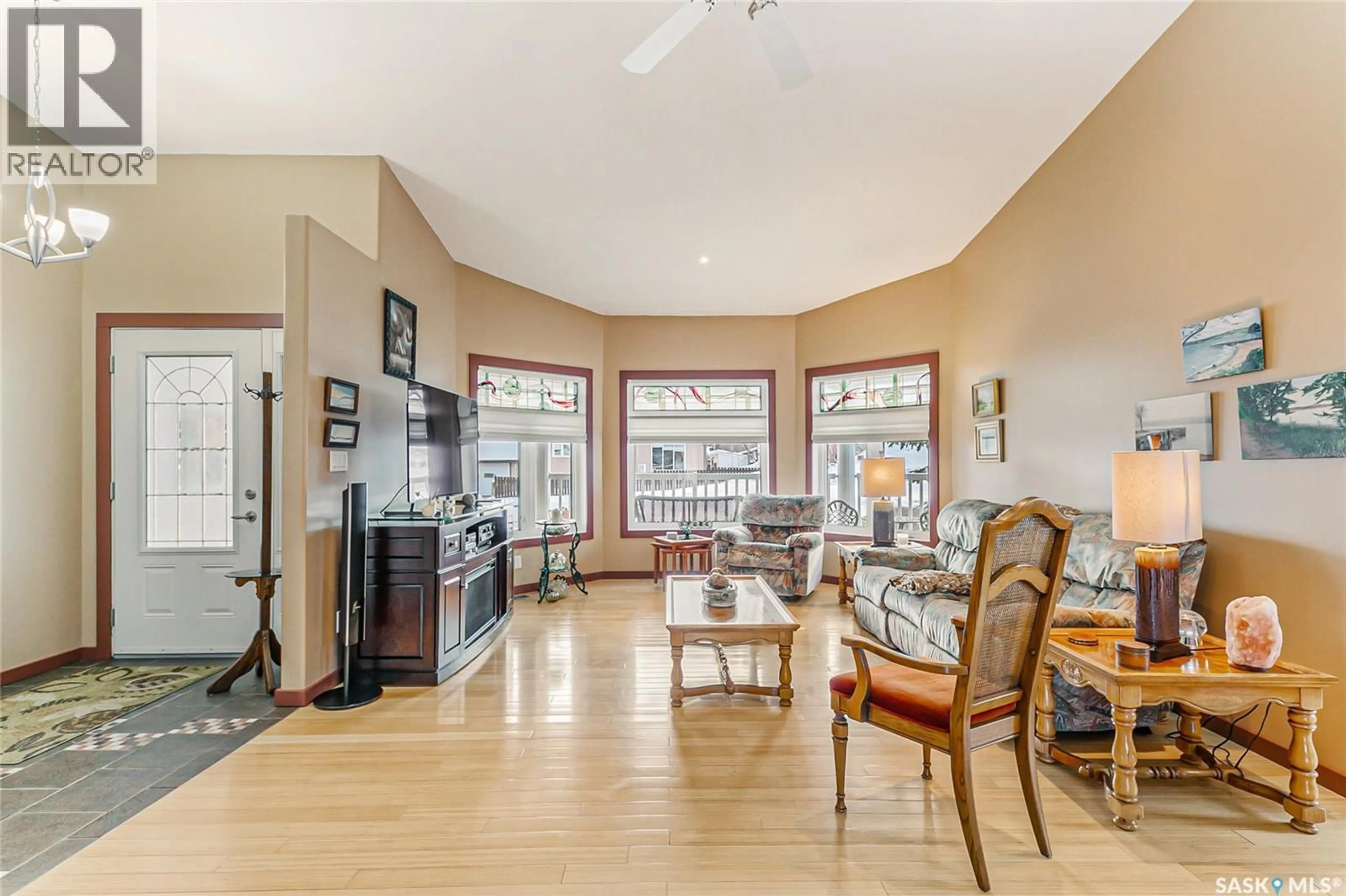 Unknown for 520 9TH STREET, Regina Beach Saskatchewan S0G4C0