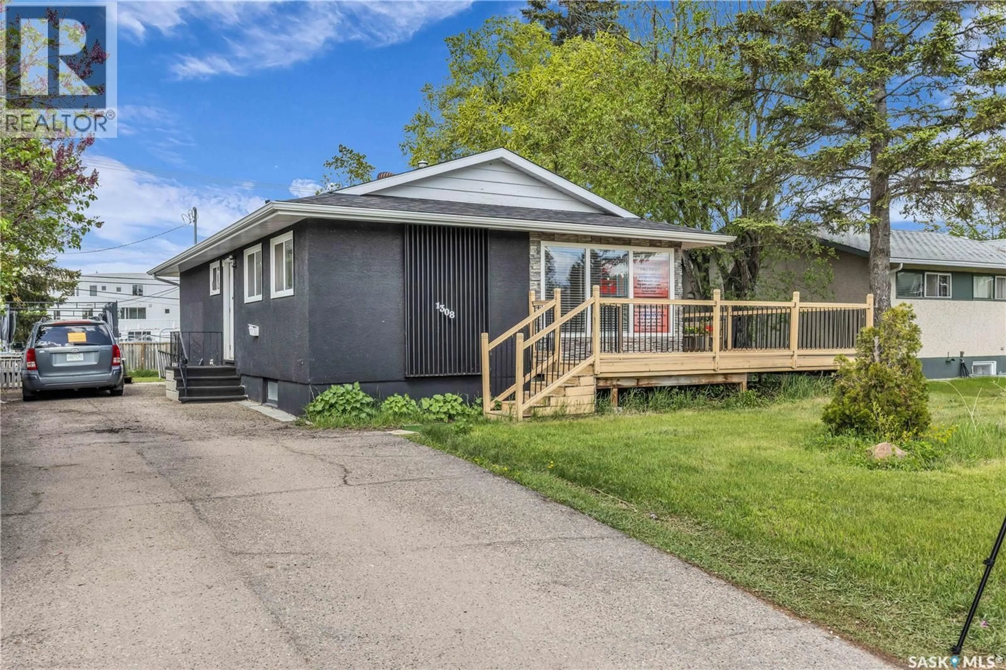 Unknown for S - 1308 PRESTON AVENUE, Saskatoon Saskatchewan S7H2V4