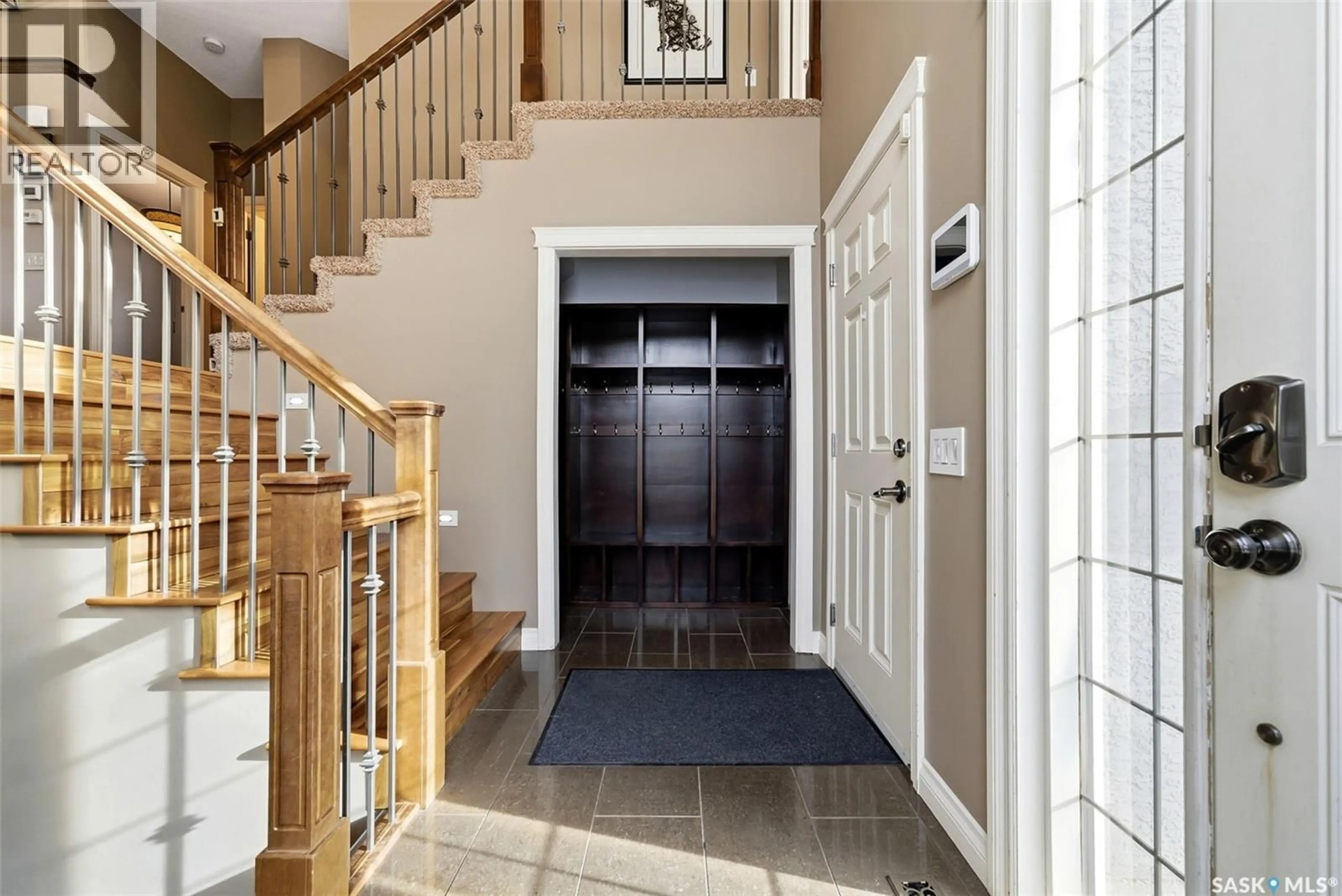 Indoor entryway for 4522 BRASS CRESCENT, Regina Saskatchewan S4X0C5