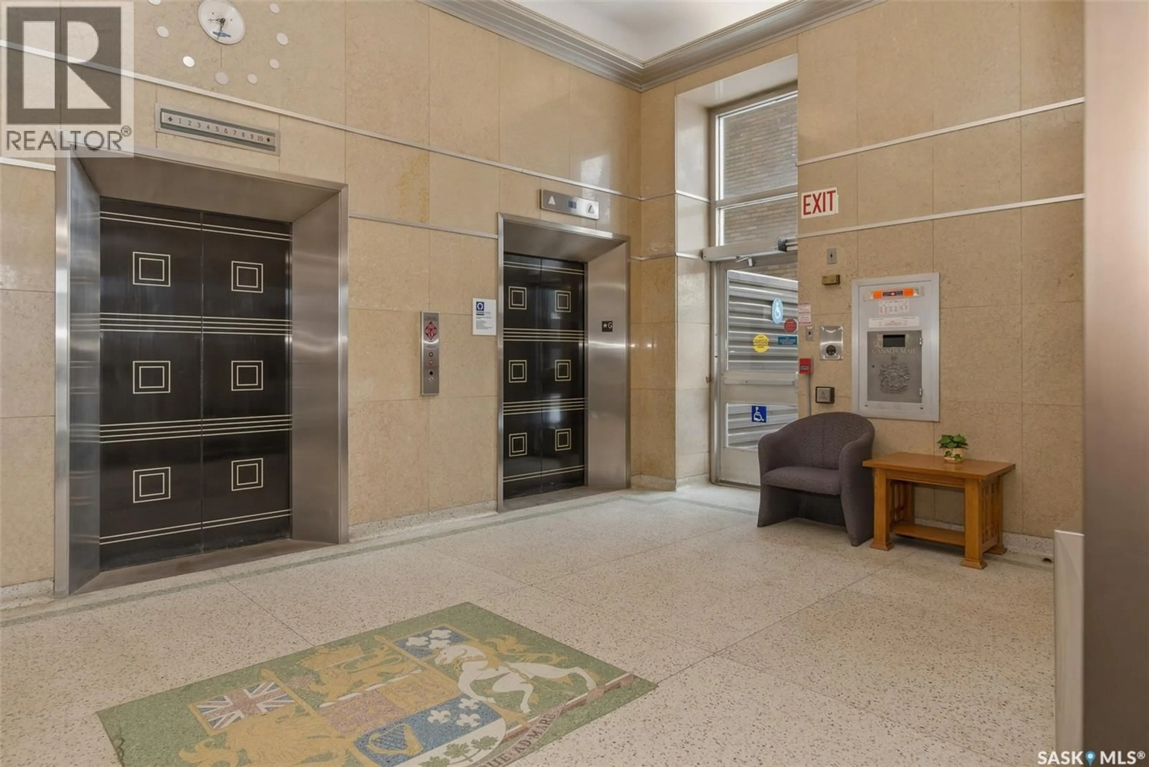 Lobby for 1901 - 805 VICTORIA AVENUE, Regina Saskatchewan S4P3R4