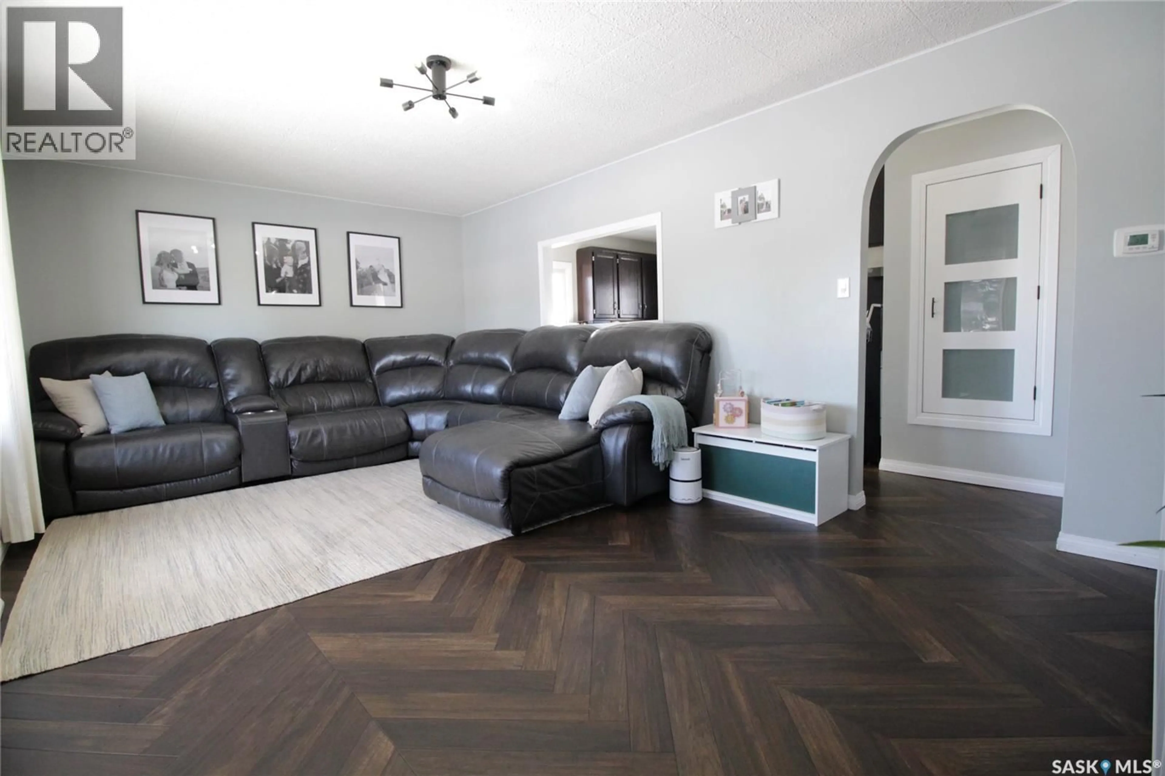 Living room with furniture, unknown for 503 WINDOVER AVENUE, Moosomin Saskatchewan S0G3N0